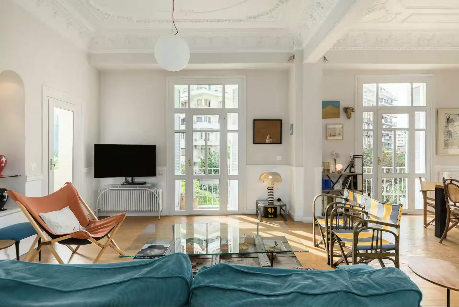 Квартира сдается в аренду за 2 450 € в месяц в Thessaloníki, Paleon Patron Germanou