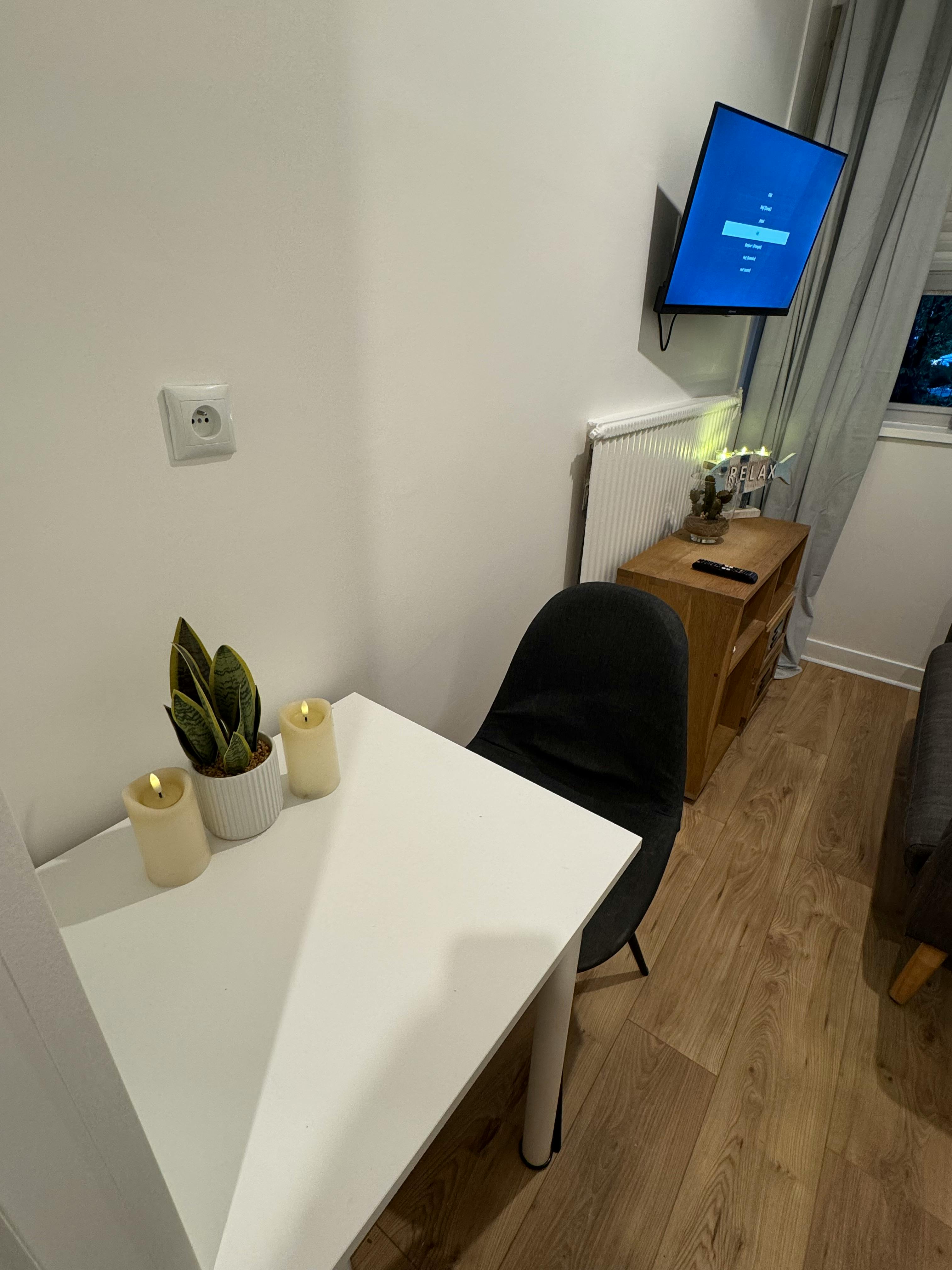 1-Bedroom Apartment in Boulevard du Général Leclerc, Neuilly-sur-Seine (1746350) room image 10