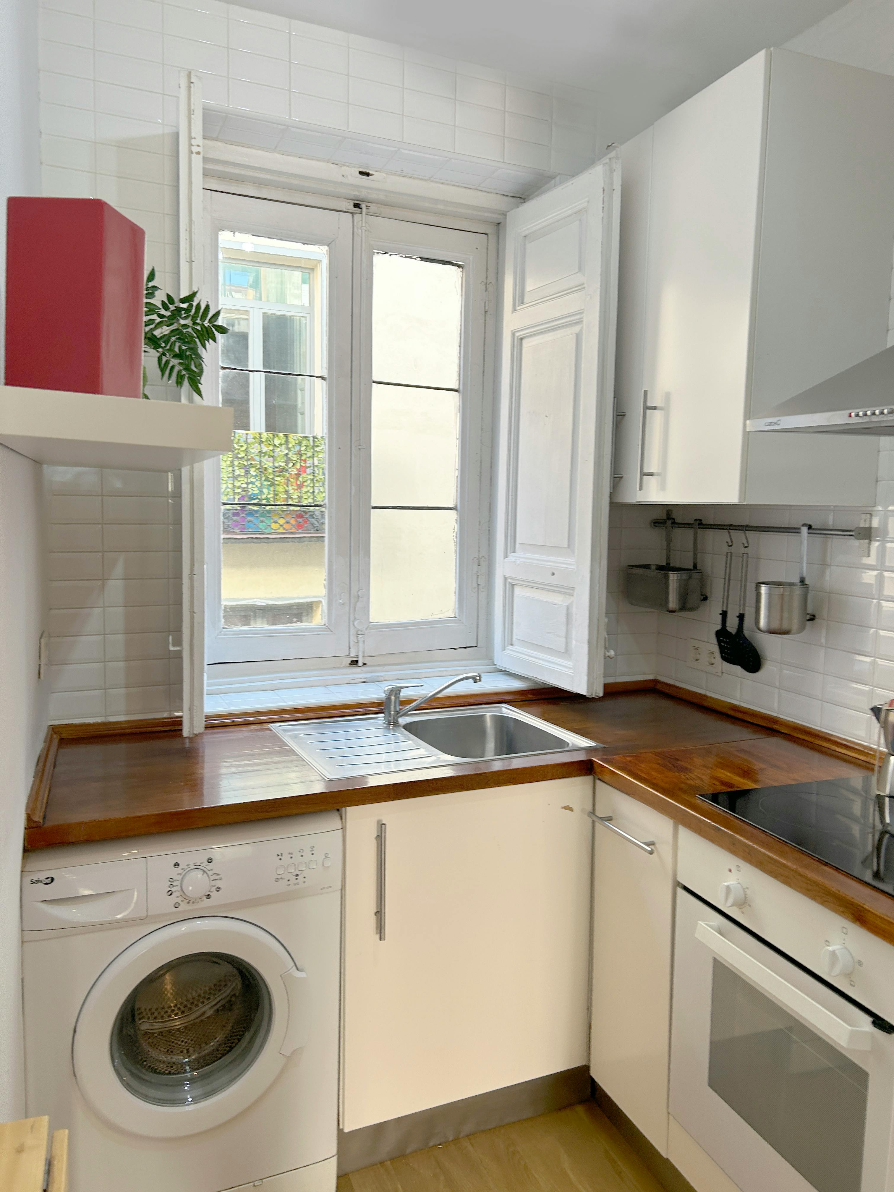 Apartment in Calle de la Cava Alta, Madrid (1746408) ROOM 4