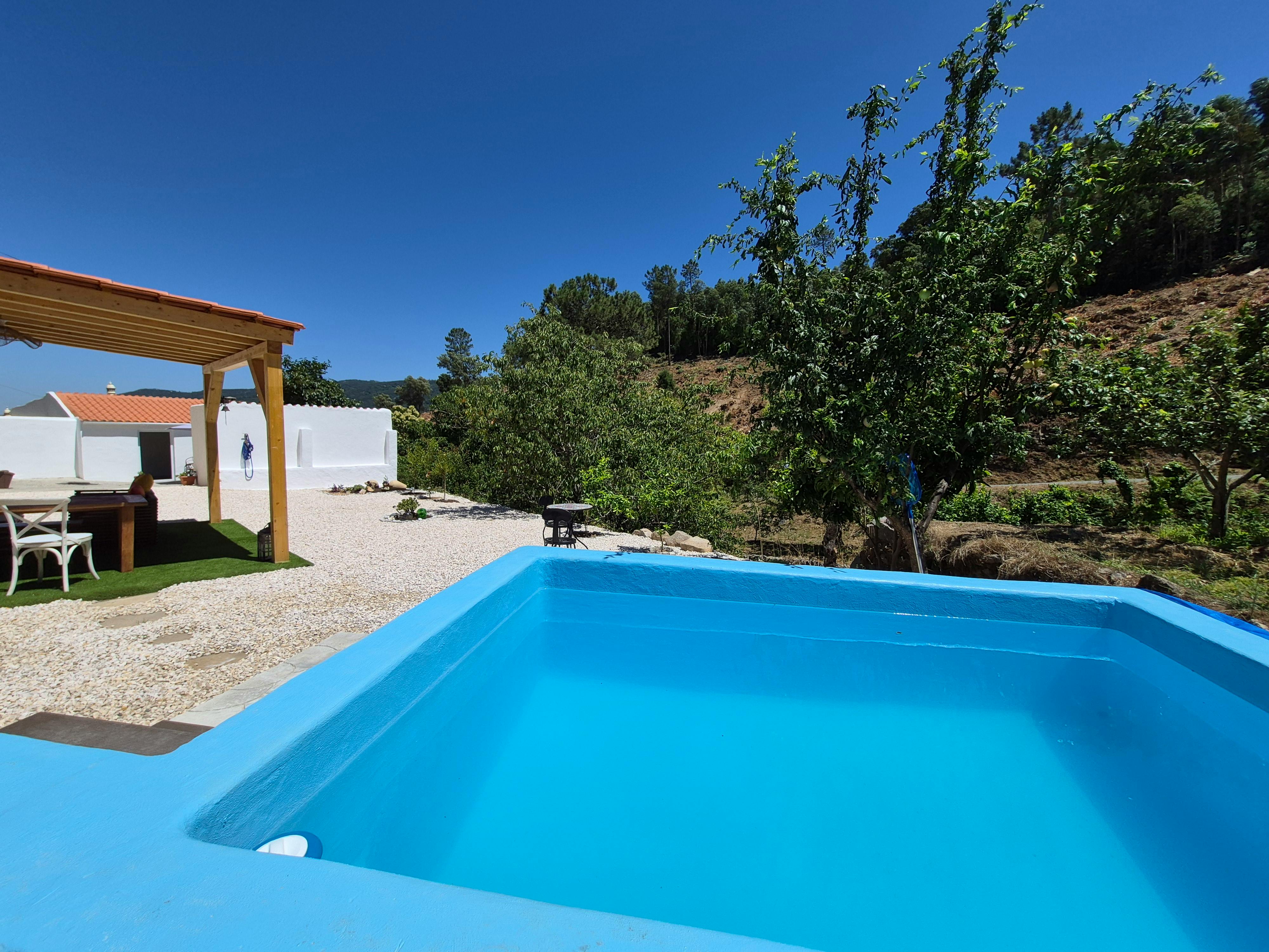 Huis te huur voor € 1.300 per maand in Monchique, Caminho do Pomar Velho