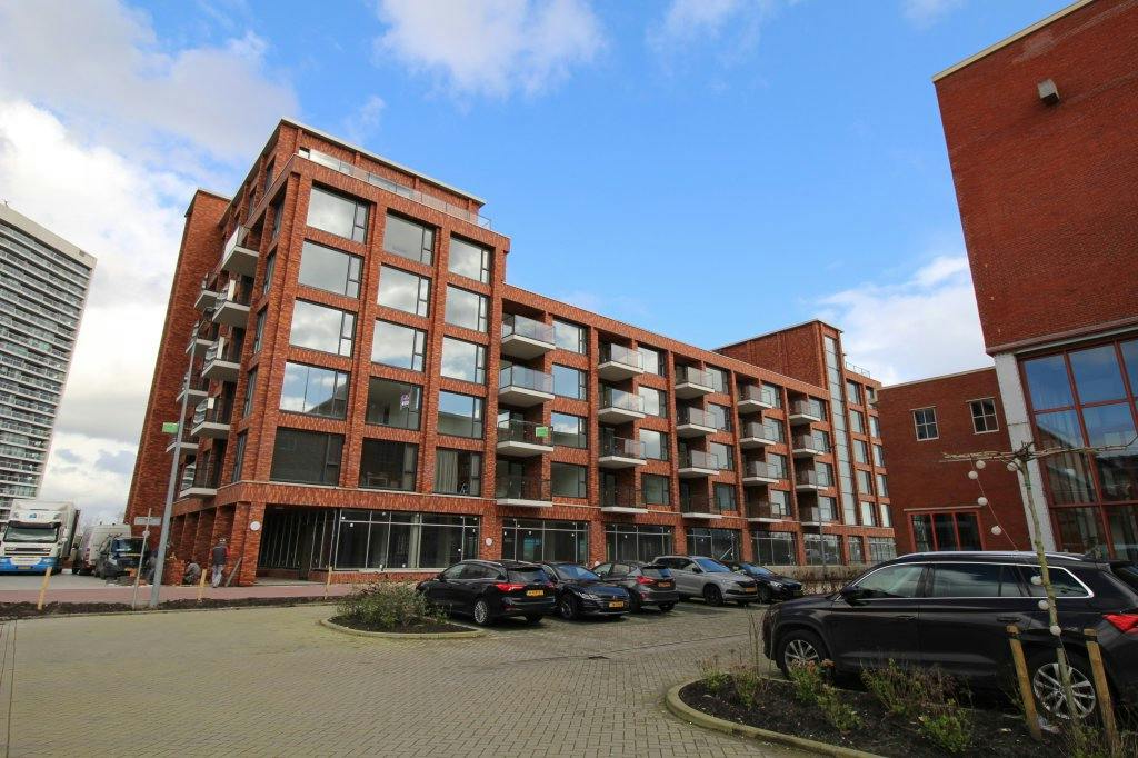Apartamento en alquiler por 1561 € al mes en Groningen, Helperpark