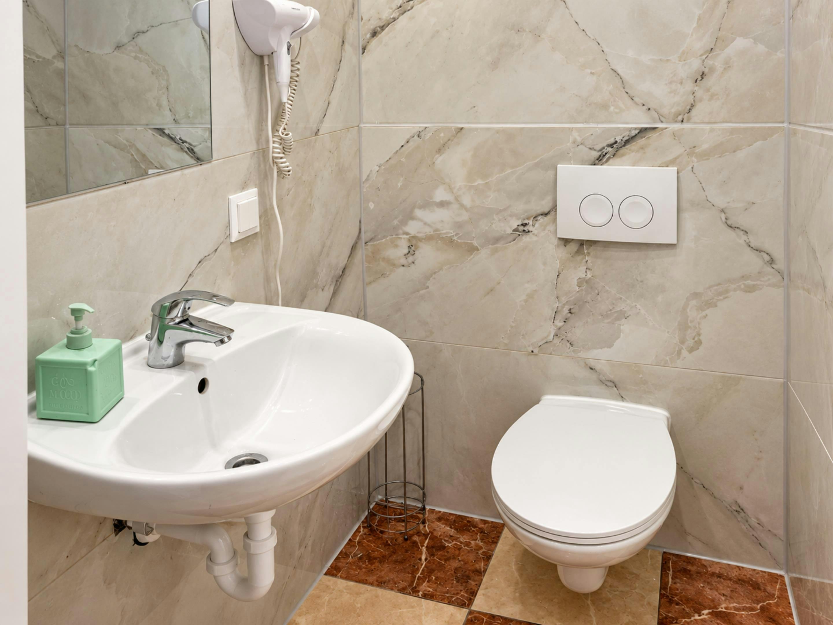 2-Bedroom Apartment in Grenzgasse, Vienna (1746540) room image 10