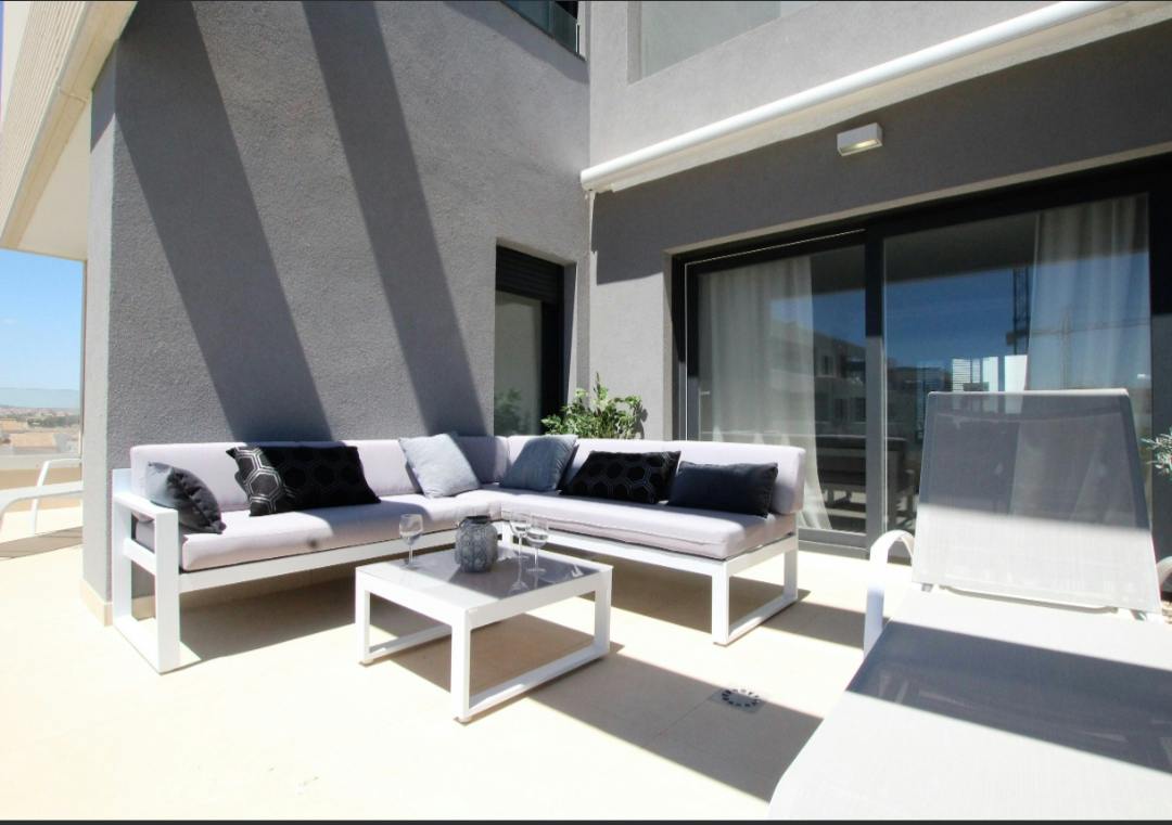 3-Bedroom Apartment in Calle del Tornado, Torrevieja (1746548) ROOM 1