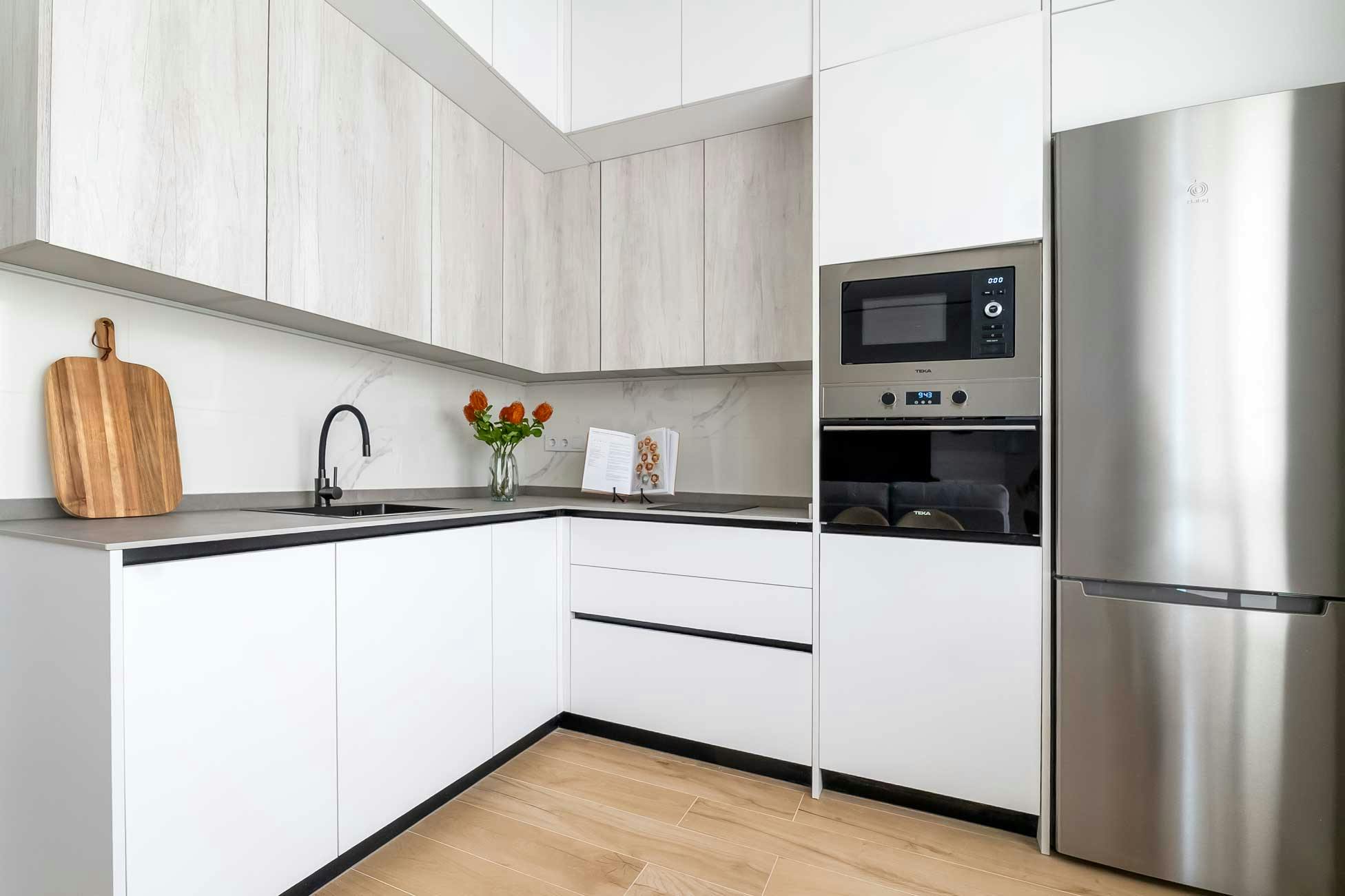 2-Bedroom Apartment in Calle del Padre Francisco Palau y Quer, Madrid (1746610) ROOM 2