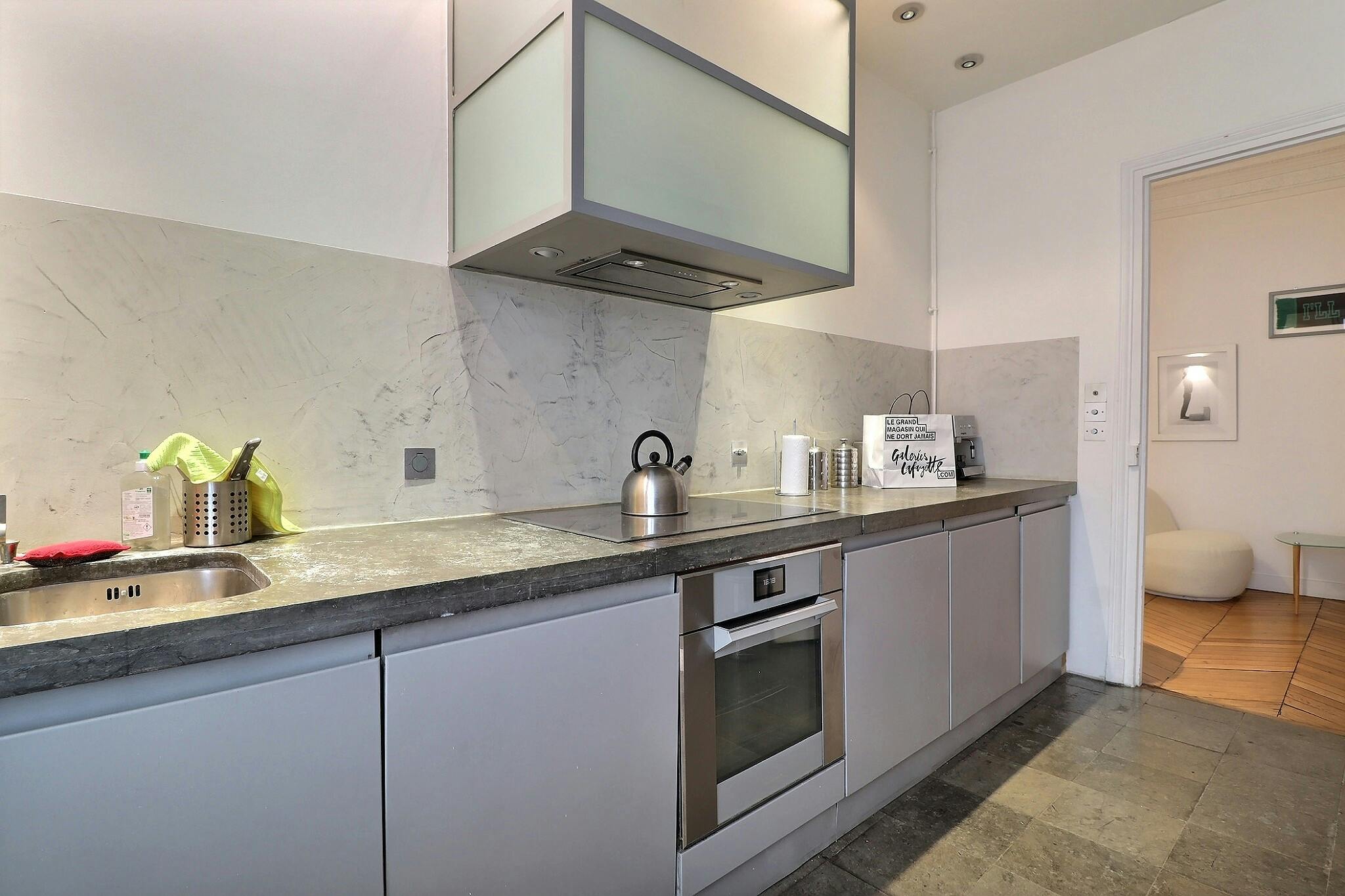 1-Bedroom Apartment in Boulevard Montmartre, Paris (1746623) room image 10