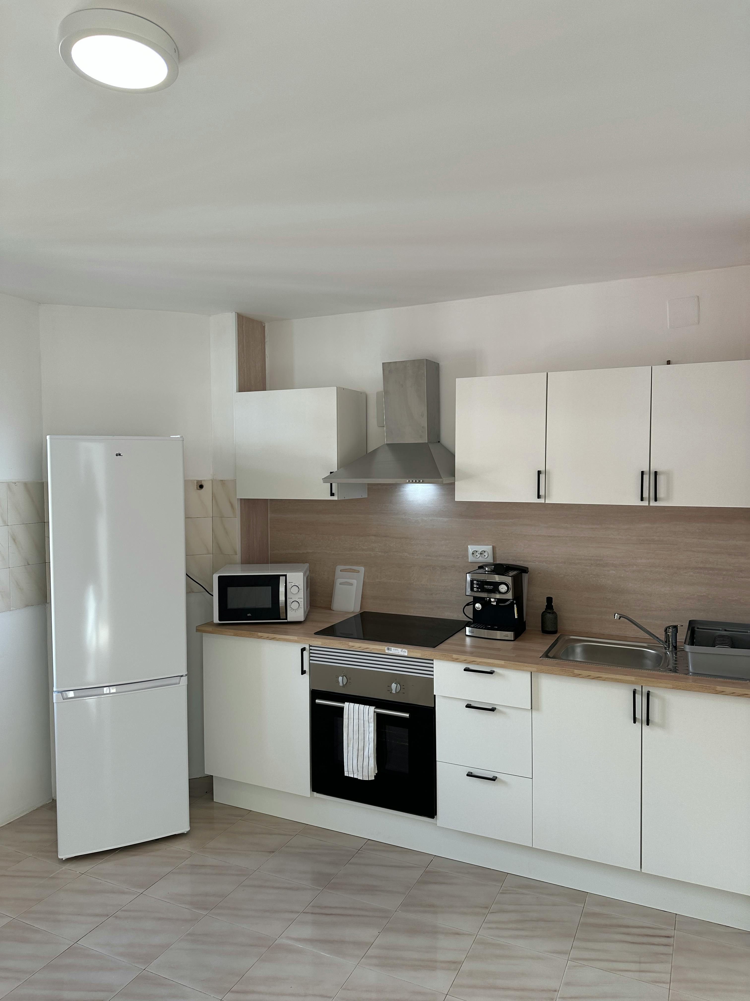 Приватна кімната за оренду для 300 EUR на місяць у Ferrol, Rúa Catalunya
