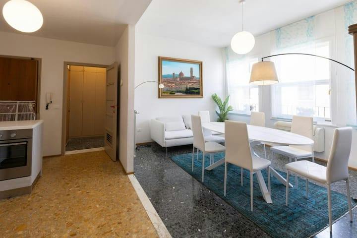 2-Bedroom Apartment in Via Por Santa Maria, Florence (1746752) ROOM 2