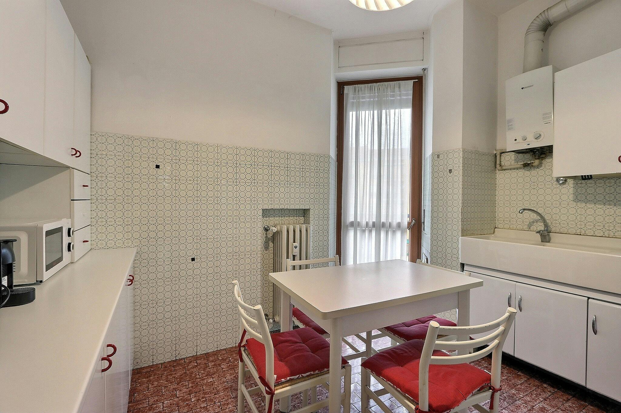 Private room in Piazza Santa Maria alla Fontana, Milan (1746806) ROOM 1