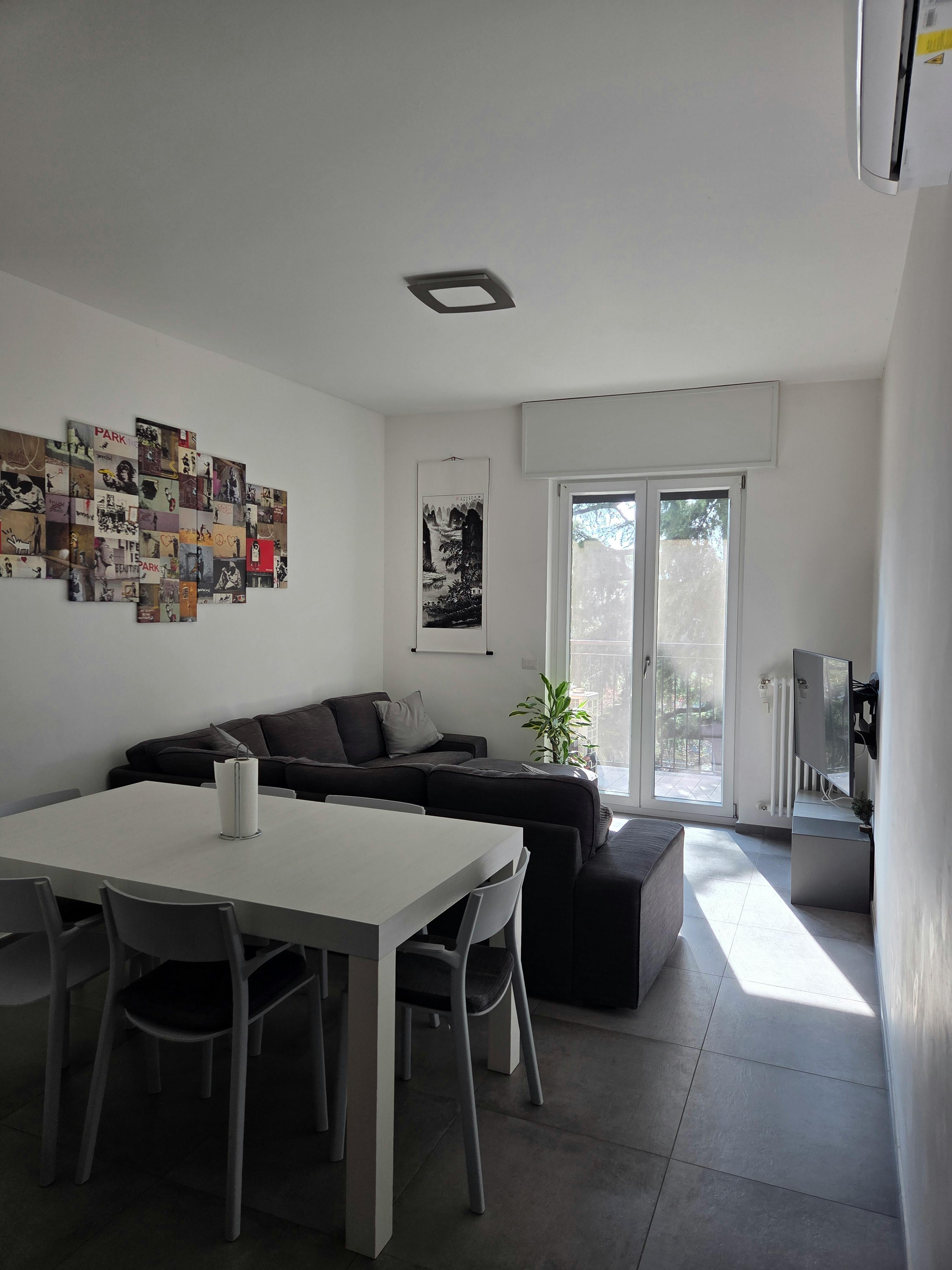 Cameră comună de închiriat pentru 450 EUR pe lună în Milan, Via Carlo Alberto Pisani Dossi
