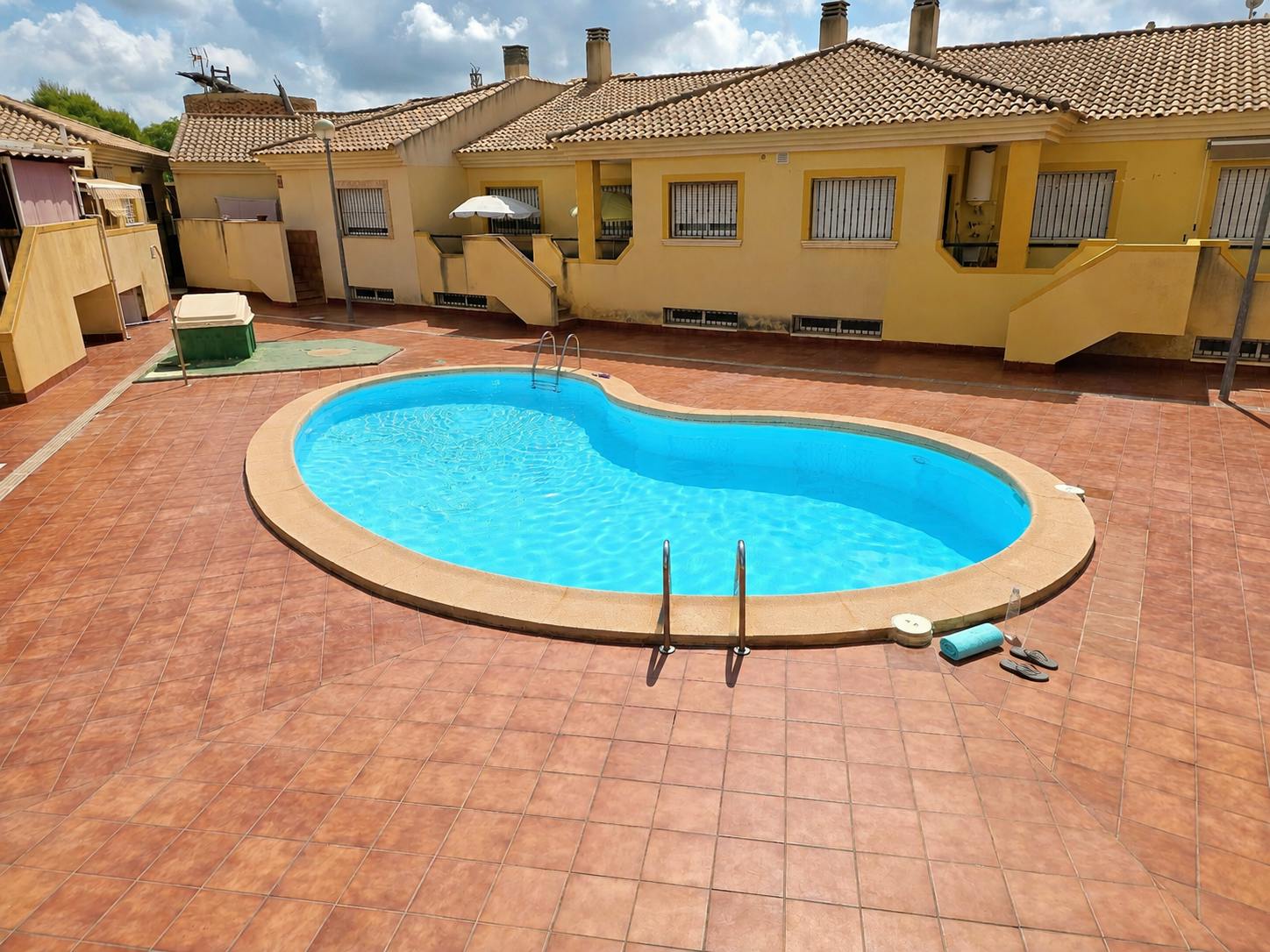Huis te huur voor € 1.600 per maand in La Puebla, Camino a los Romanos
