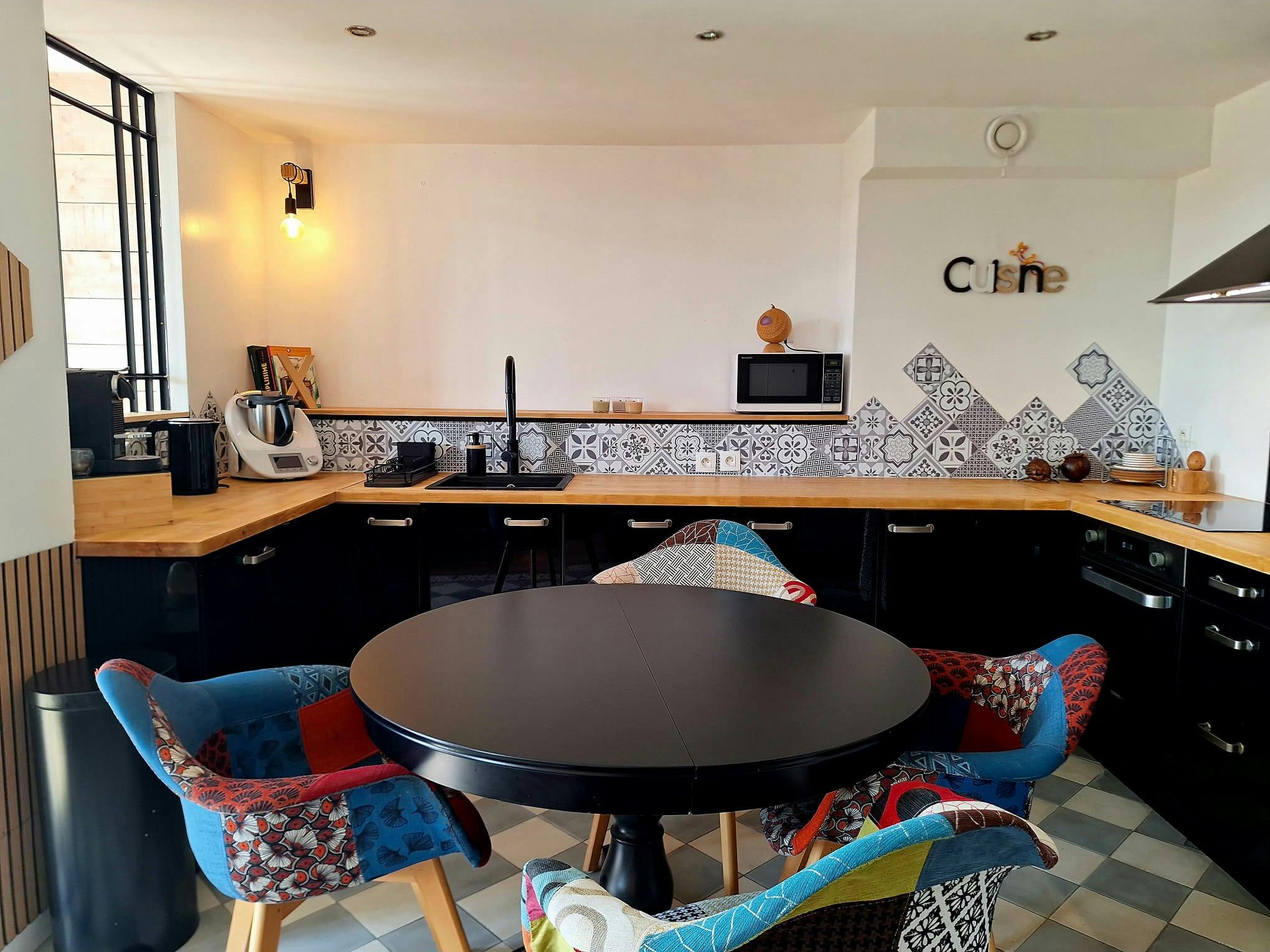 Apartament de închiriat pentru 2.200 EUR pe lună în Bordeaux, Rue des Menuts