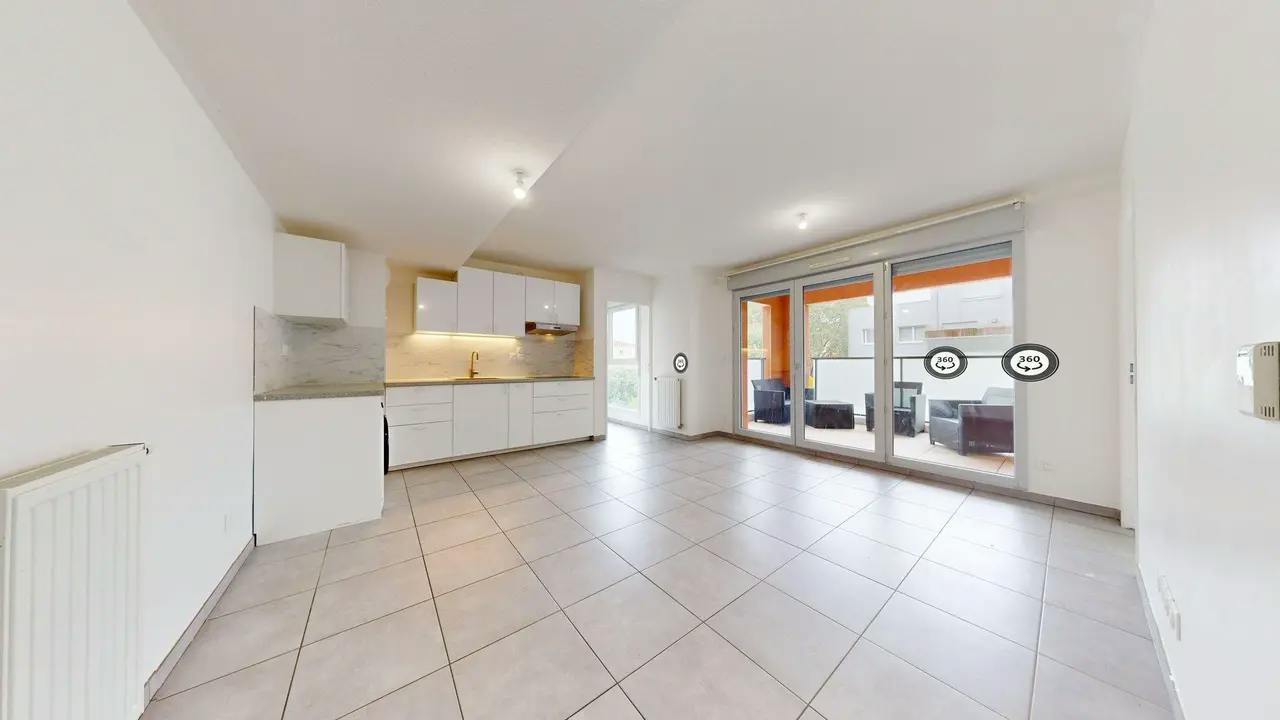 2-Bedroom Apartment in Rue Lise london, Vénissieux (1746931) ROOM 4
