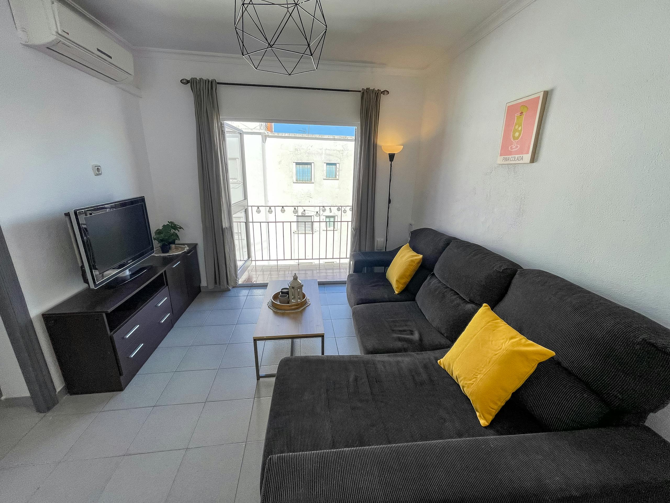 Отдельная комната сдается в аренду за 400 € в месяц в Sevilla, Santo Domingo Savio
