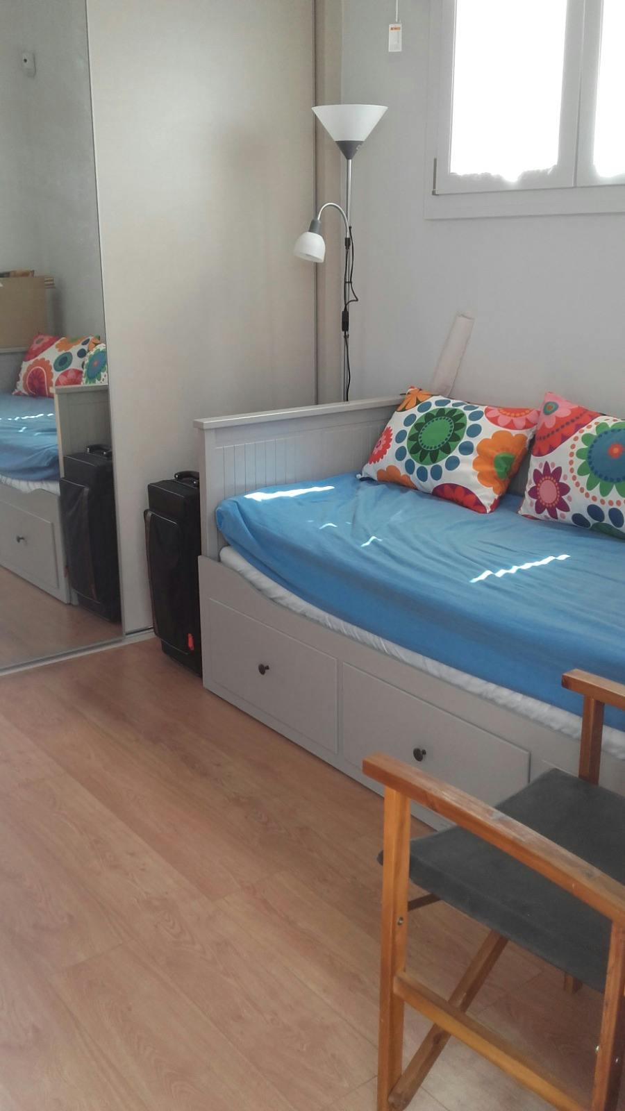 Habitación privada en alquiler por 300 € al mes en Valencia, Carrer de l'Arxiduc Carles