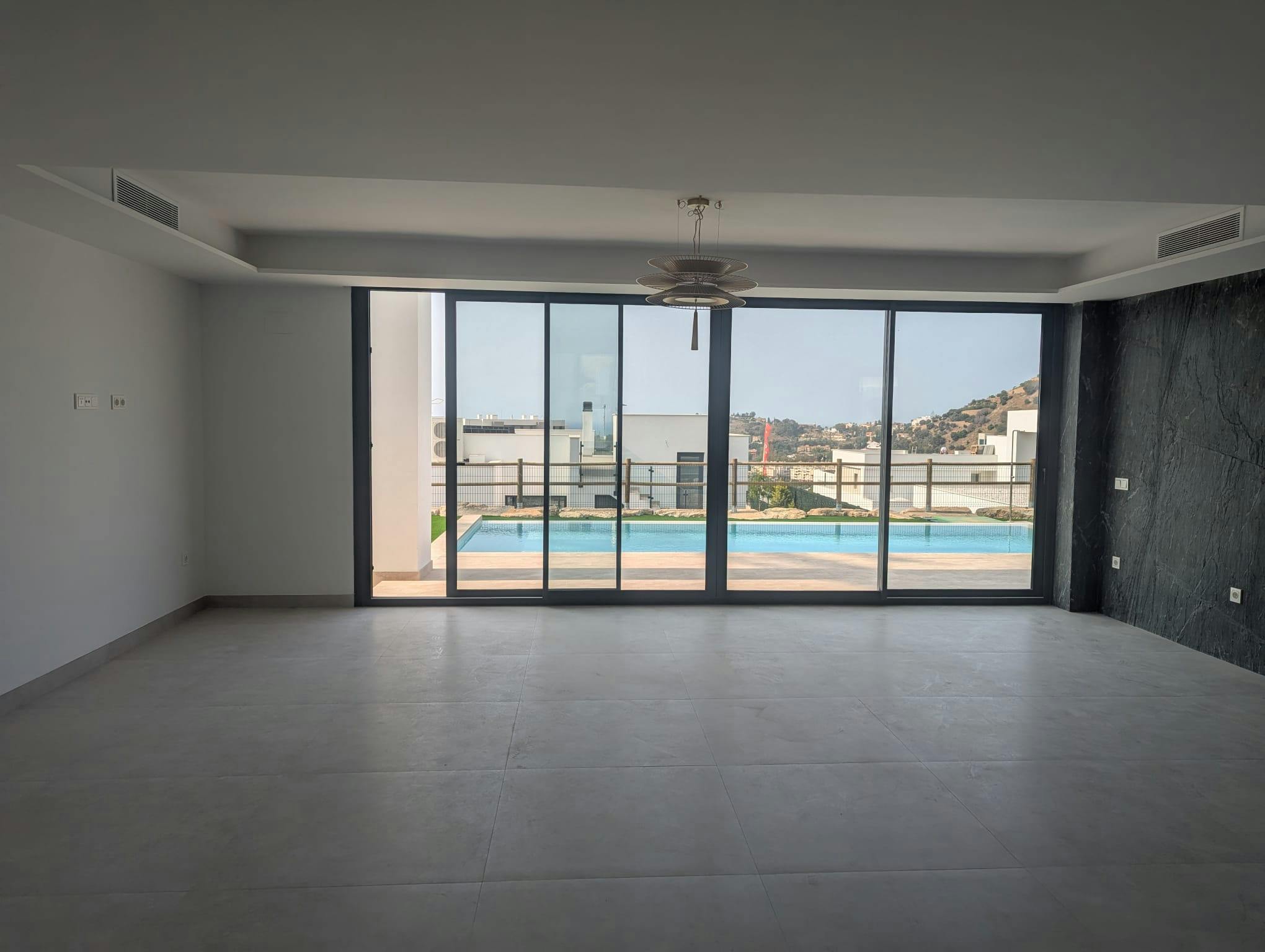 4-Bedroom House in Calle Consul Porfirio Smerdou, Málaga (1747208) ROOM 3
