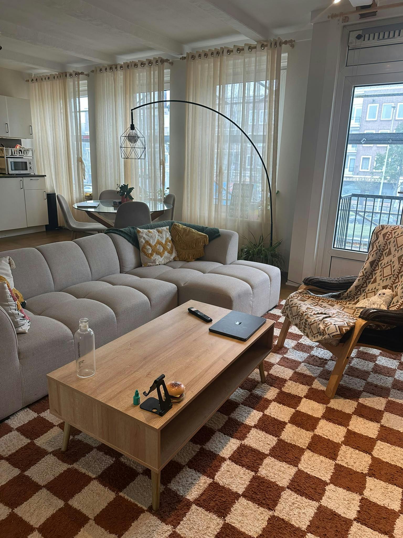 3-Bedroom Apartment in Hendrik de Bruynstraat, Amsterdam (1747267) ROOM 2