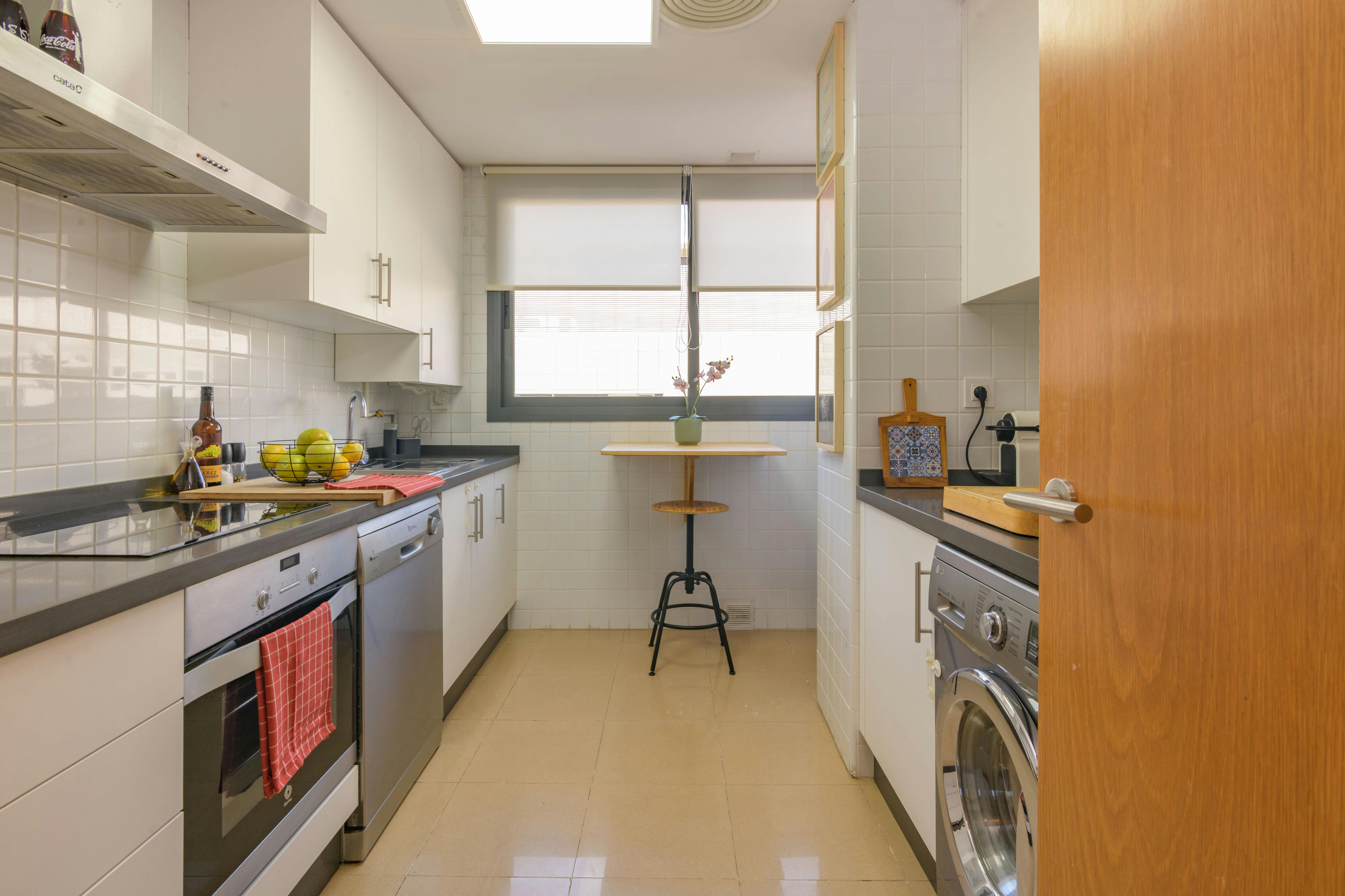 2-Bedroom Apartment in Calle Héroe de Sostoa, Málaga (1747302) room image 10