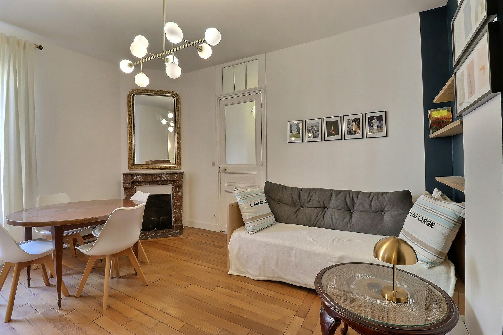 1-Bedroom Apartment in Rue Jean de la Fontaine, Paris (1747314) ROOM 1