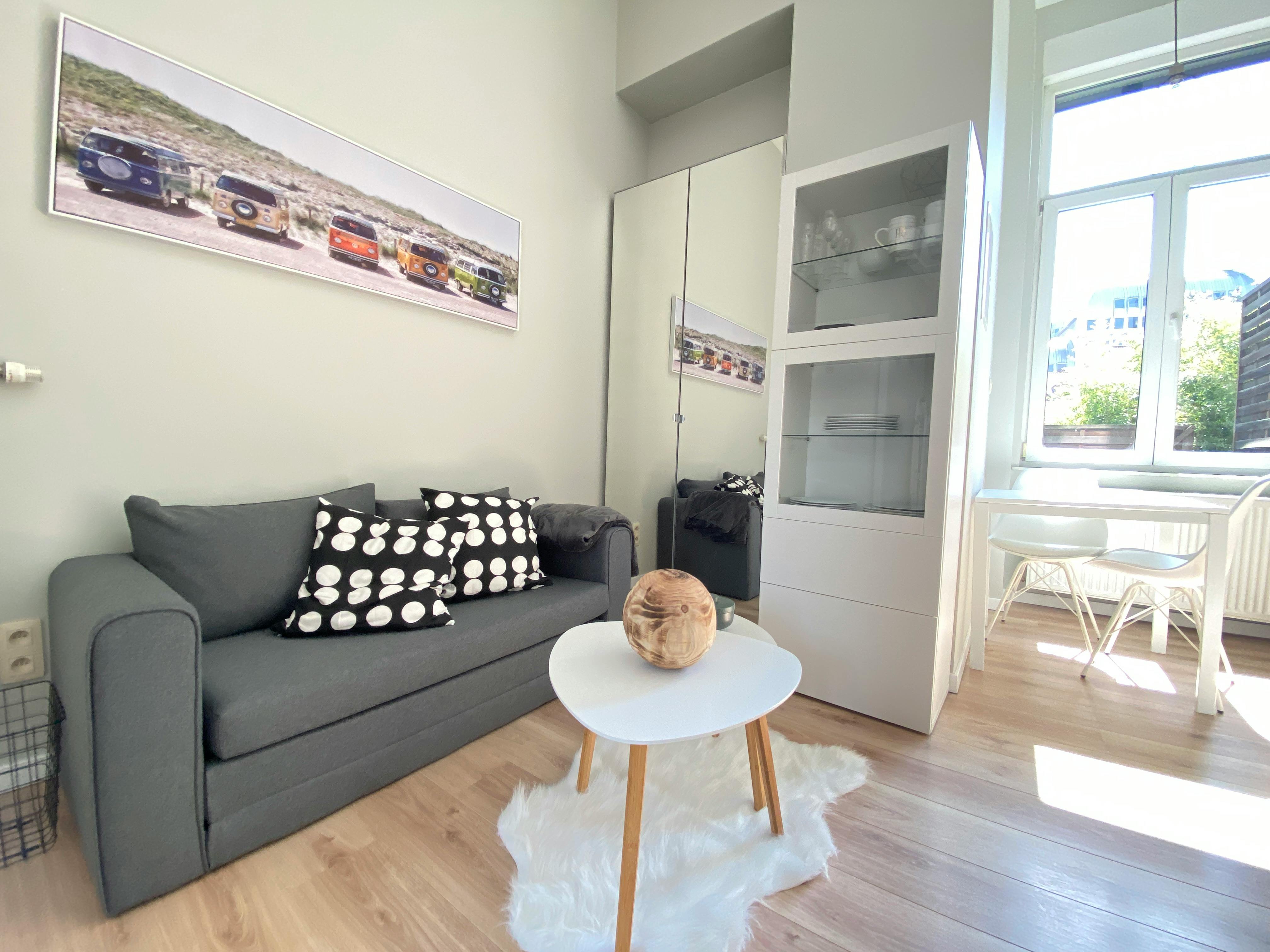 Rue de Toulouse, Brussels preview