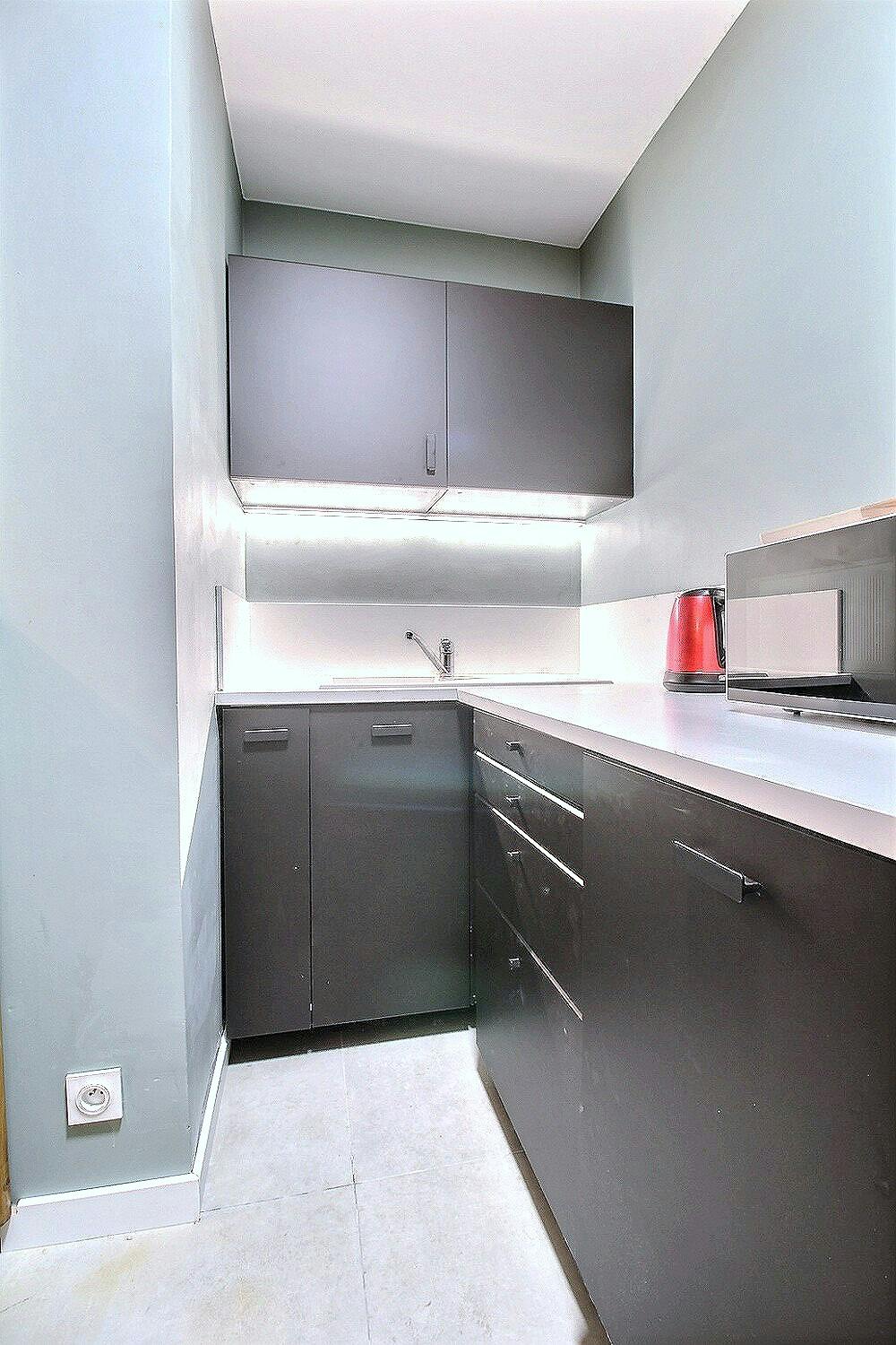 1-Bedroom Apartment in Rue Erlanger, Paris (1747353) room image 10