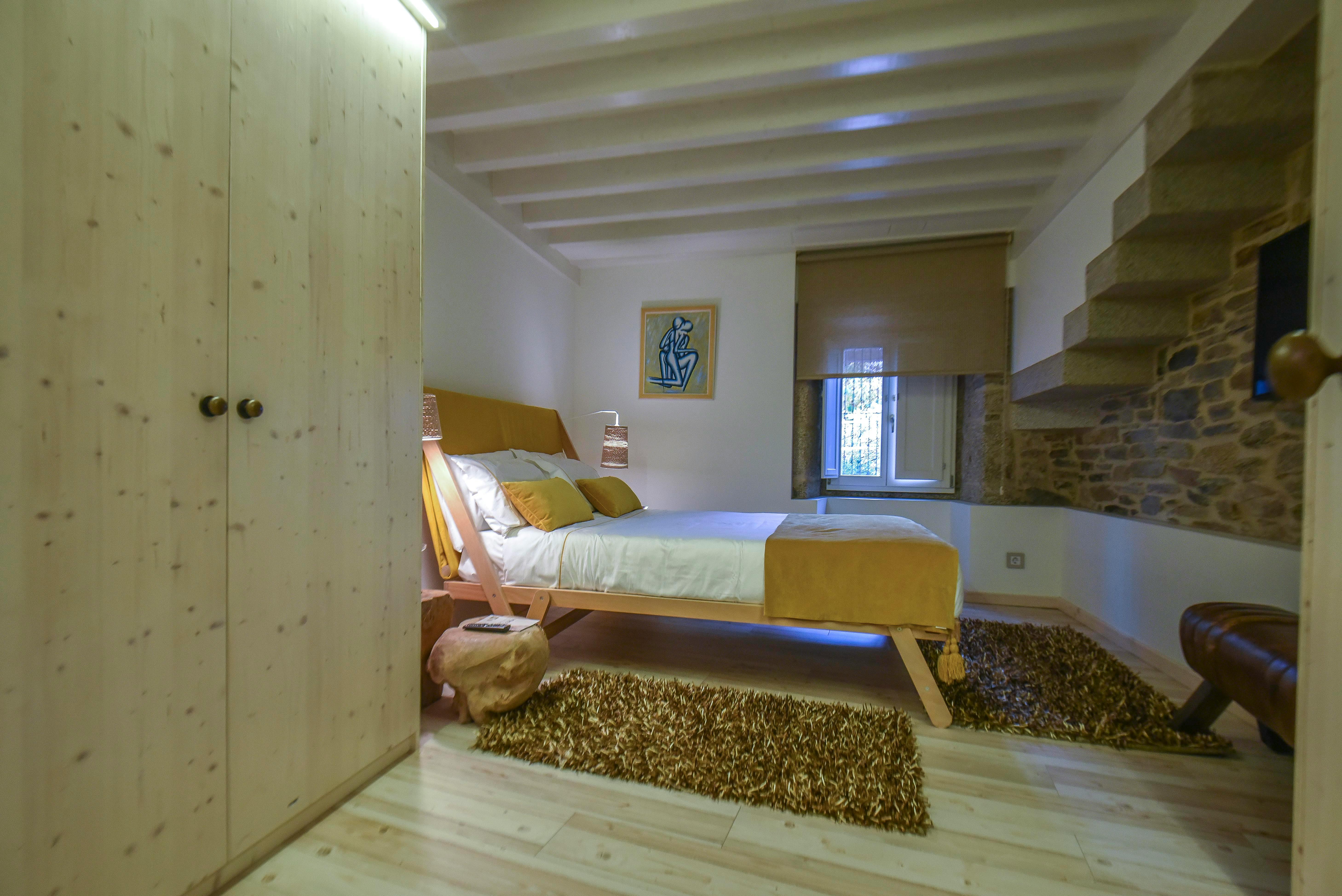2-Bedroom Apartment in Rúa da Trindade, Santiago de Compostela (1747445) ROOM 1