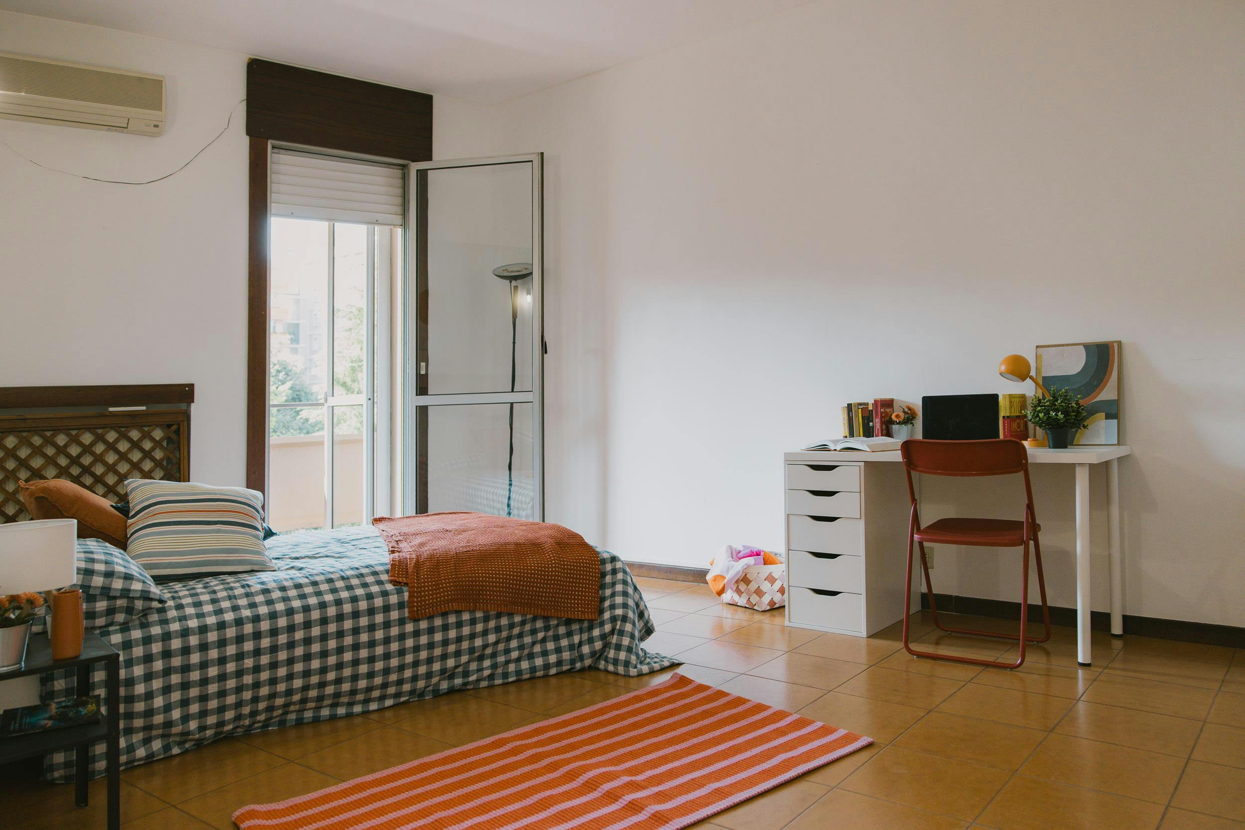 Private room in Viale Europa, Brescia (1747478) room image 10