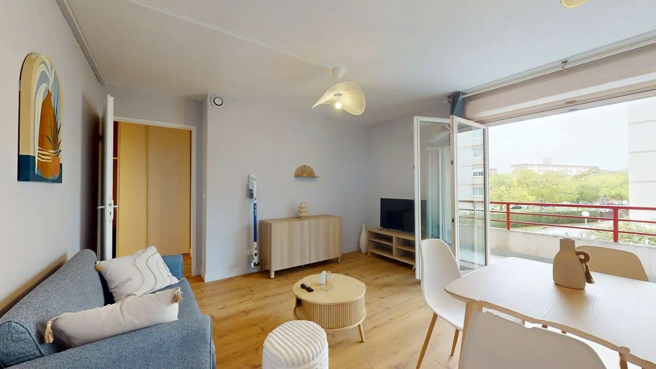 Private room in Boulevard de l'Europe, Rouen (1747491) room image 10