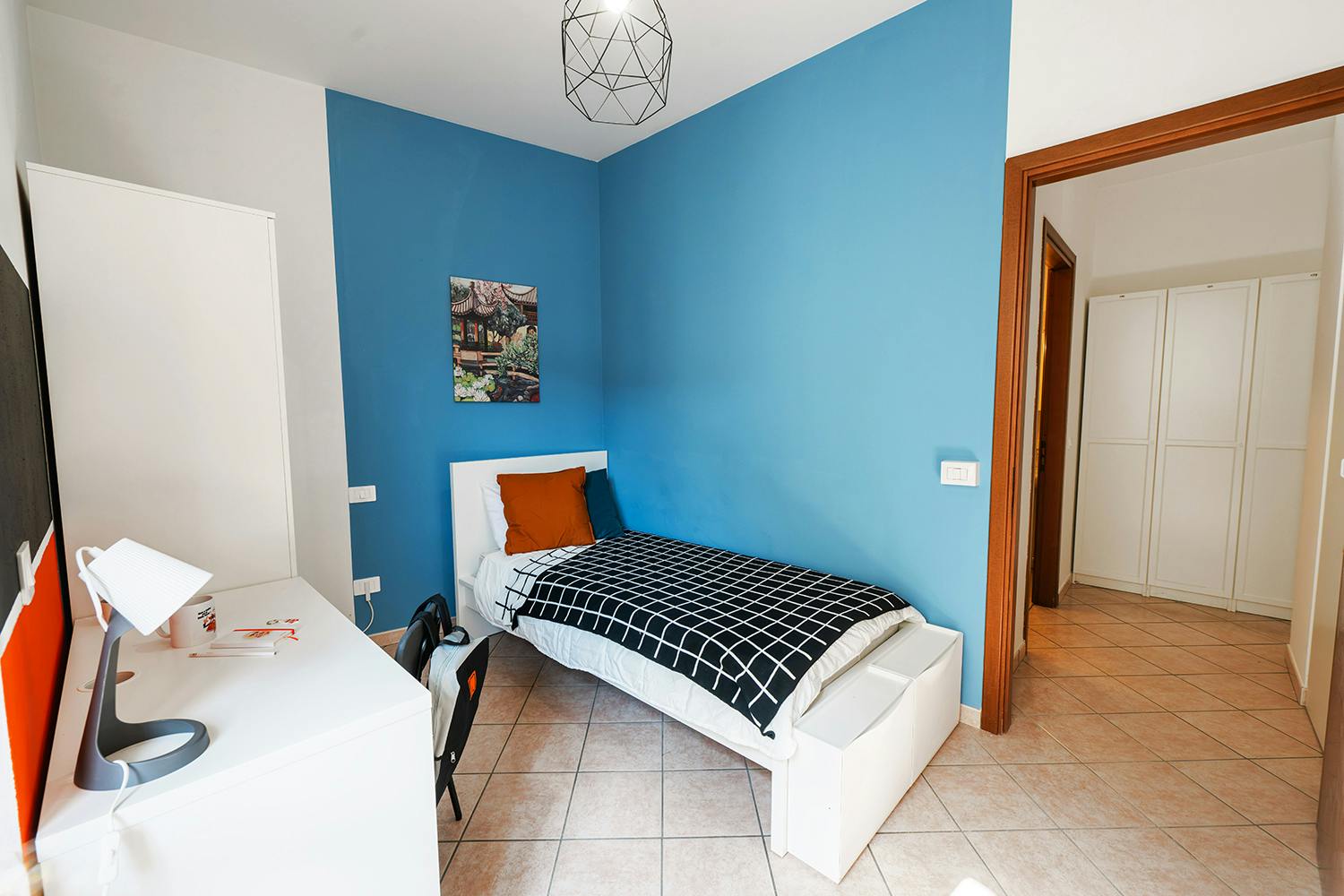 Private room in Via Torquato Tasso, Bergamo (1747547) room image 1