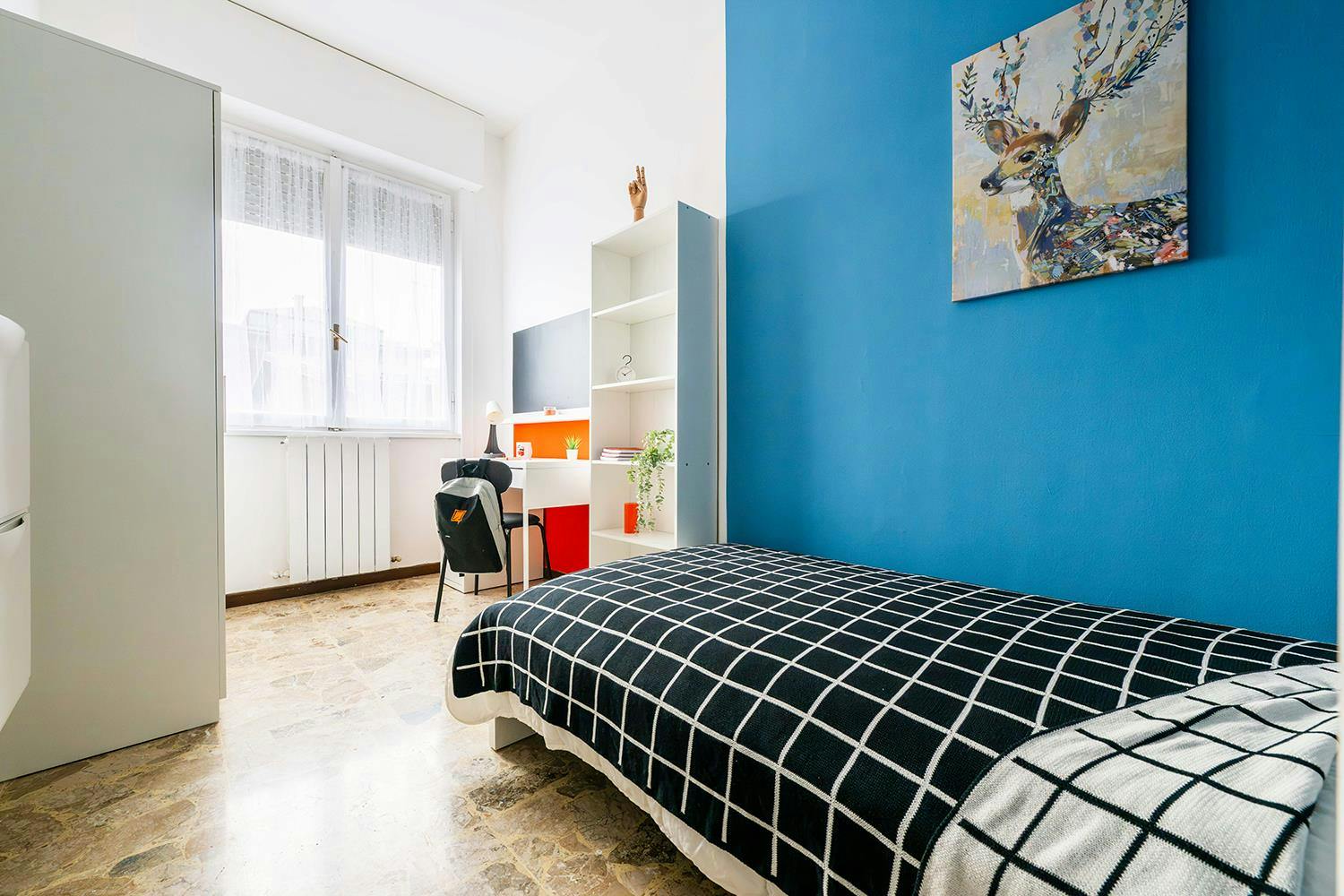 Private room in Via Elba, Bergamo (1747564) room image 2