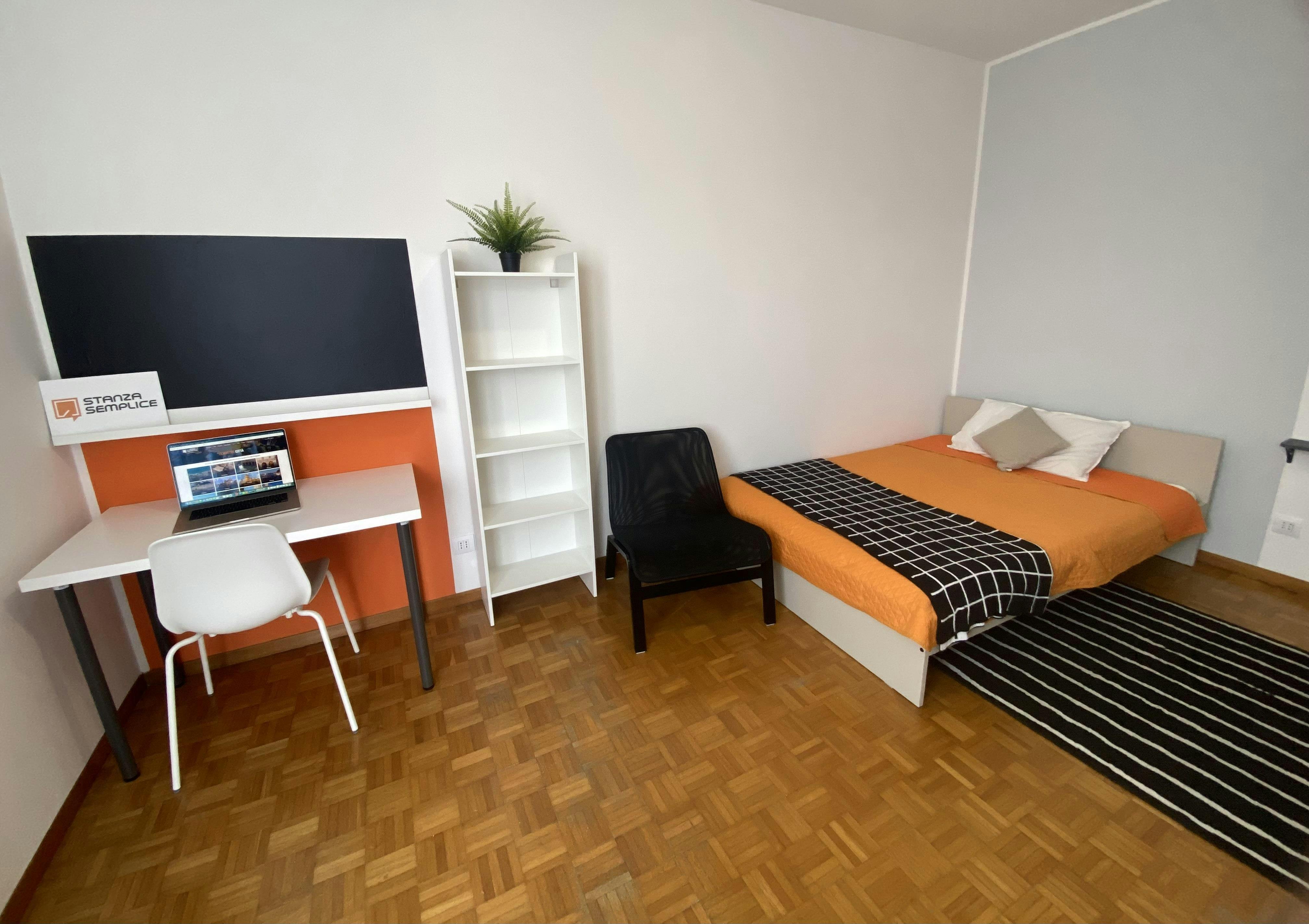 Private room in Via Campagnole, Rovereto (1747579) room image 1