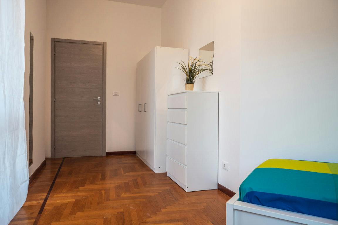 Private room in Via Frinco, Turin (1747594) room image 2