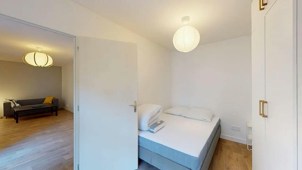2-Bedroom Apartment in Rue du Port, Clermont-Ferrand (1747728) room image 10