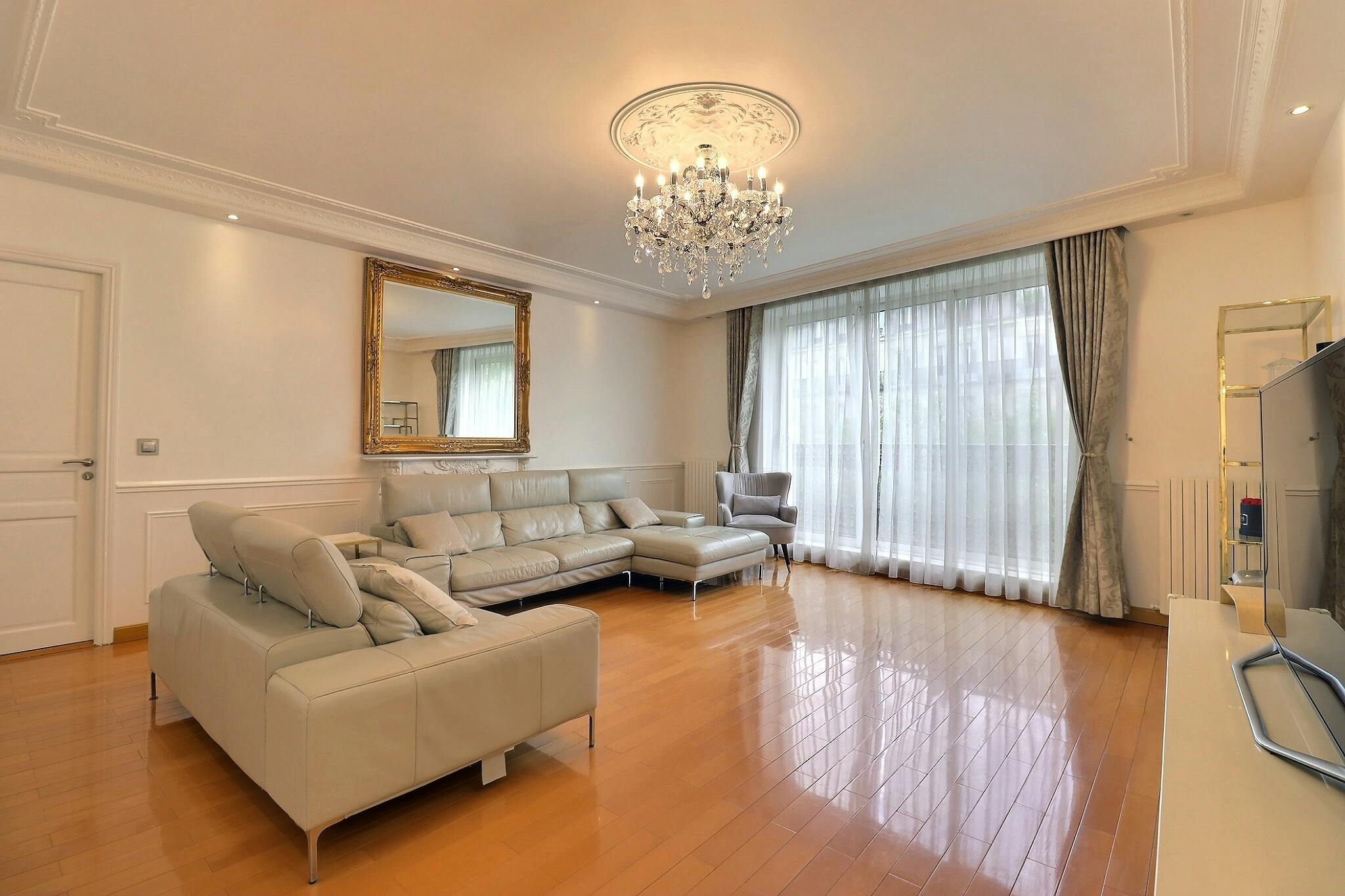 Apartment for rent on Boulevard de Magenta, Paris