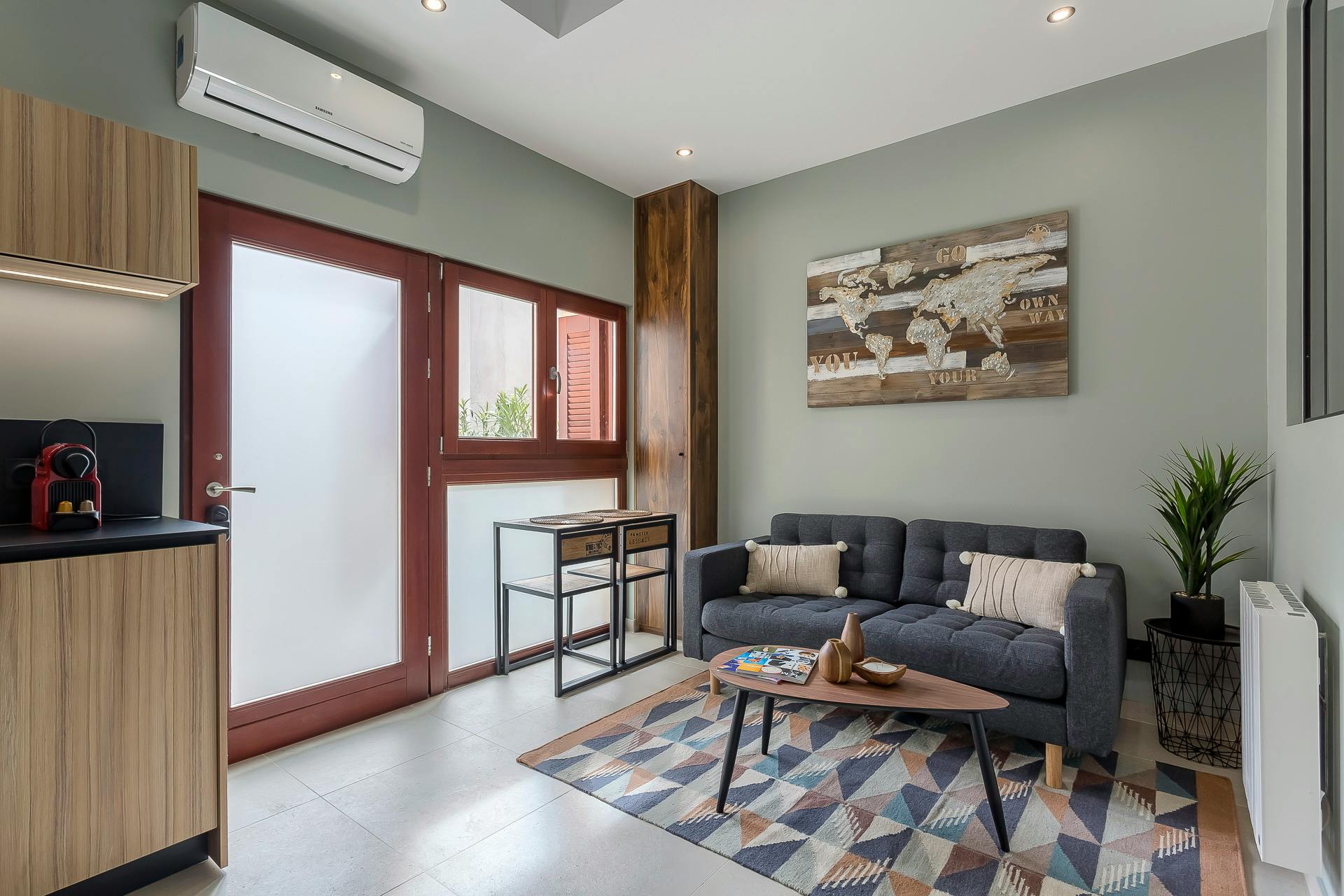 1-Bedroom Apartment in Rue de la Favorite, Lyon (1747779) ROOM 2
