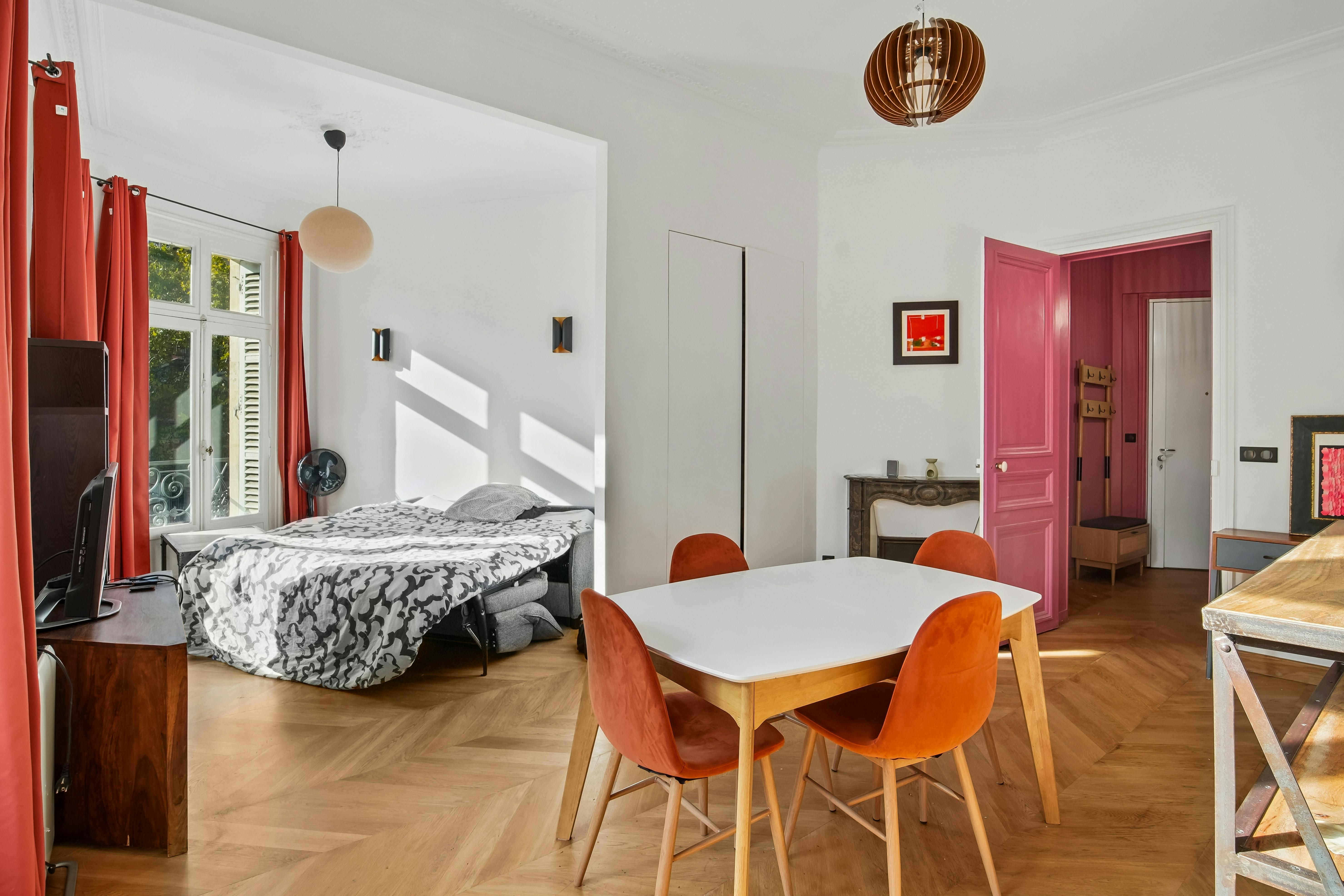 2-Bedroom Apartment in Avenue Victoria, Paris (1747828) ROOM 1