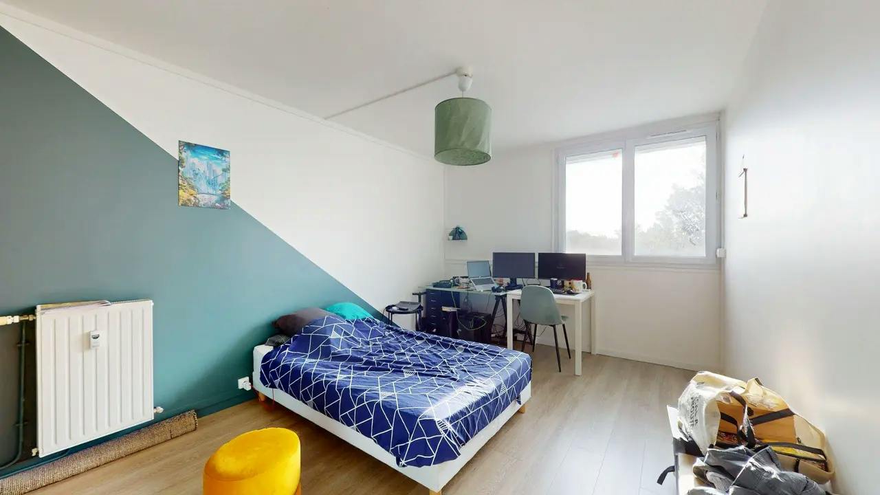 Private room in Rue des Violettes, Mérignac (1747961) room image 2