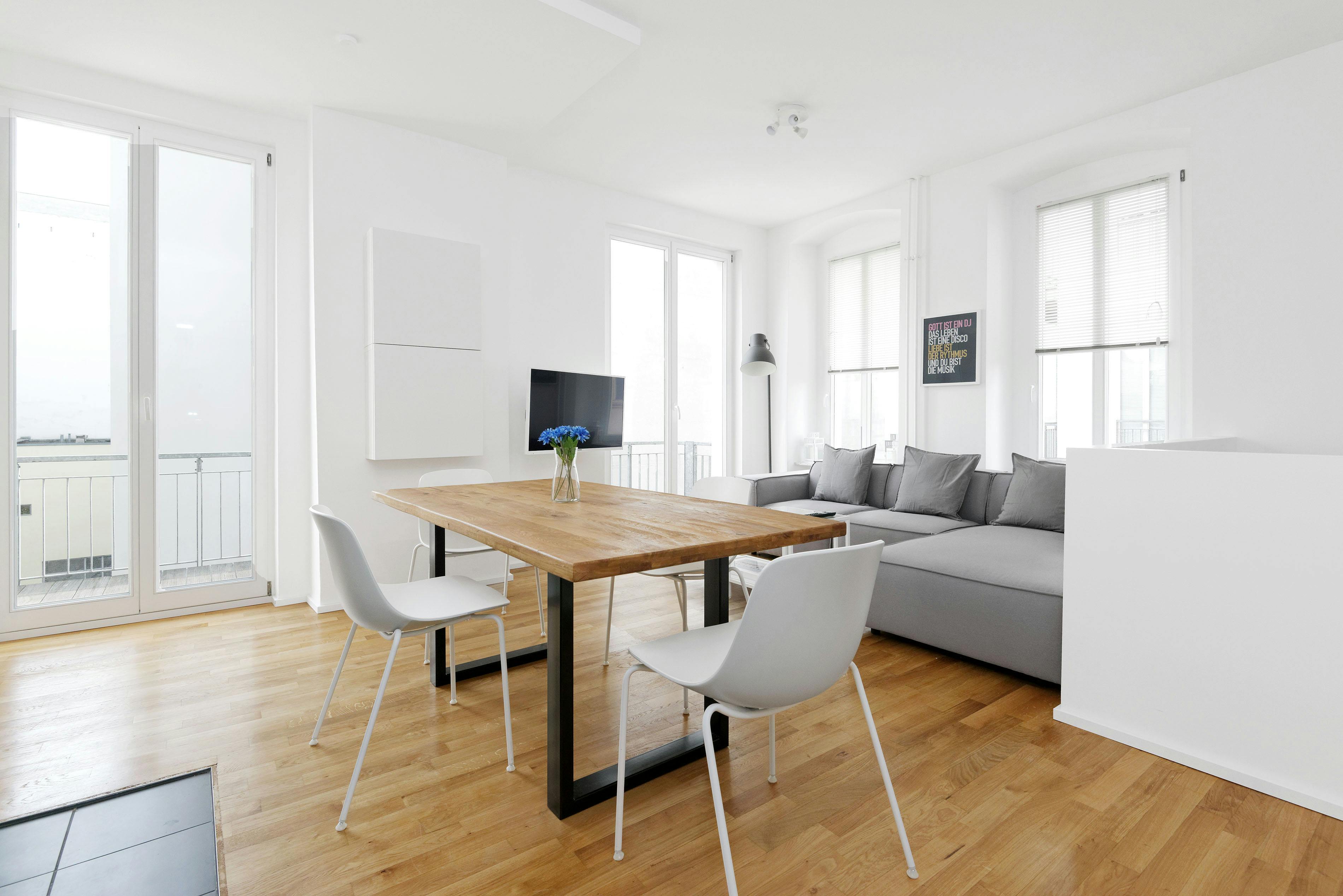 Brunnenstraße, Berlin preview