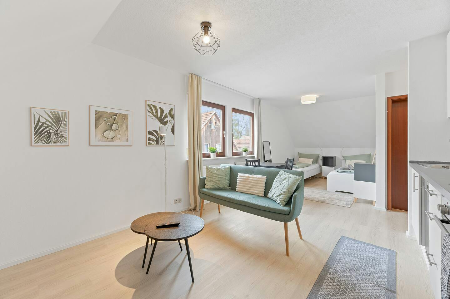Appartement te huur voor € 750 per maand in Rutesheim, Hauptstraße