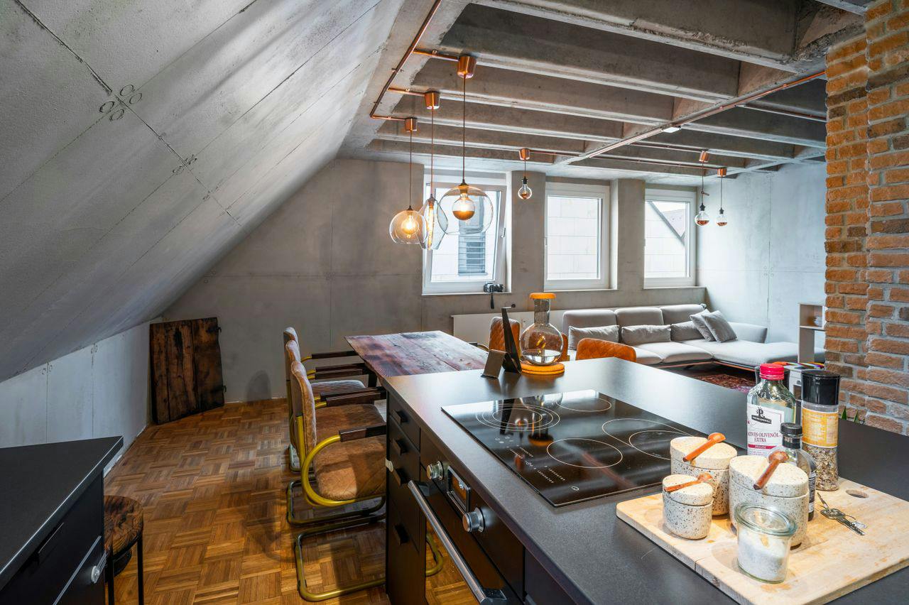 Appartement à louer pour 2 350 €/mois à Nürnberg, Karolinenstraße