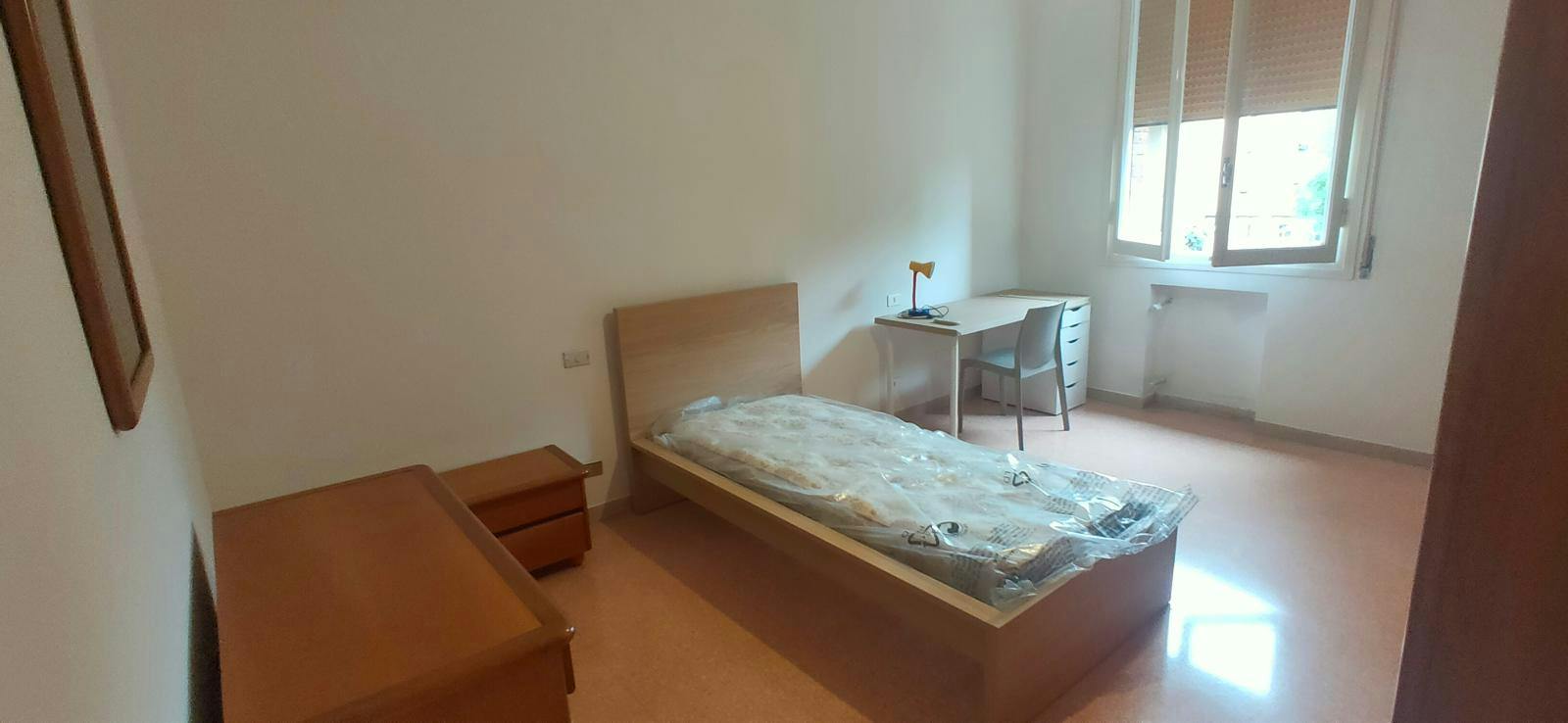 Chambre privée à louer pour 620 €/mois à Bologna, Via del Lavoro