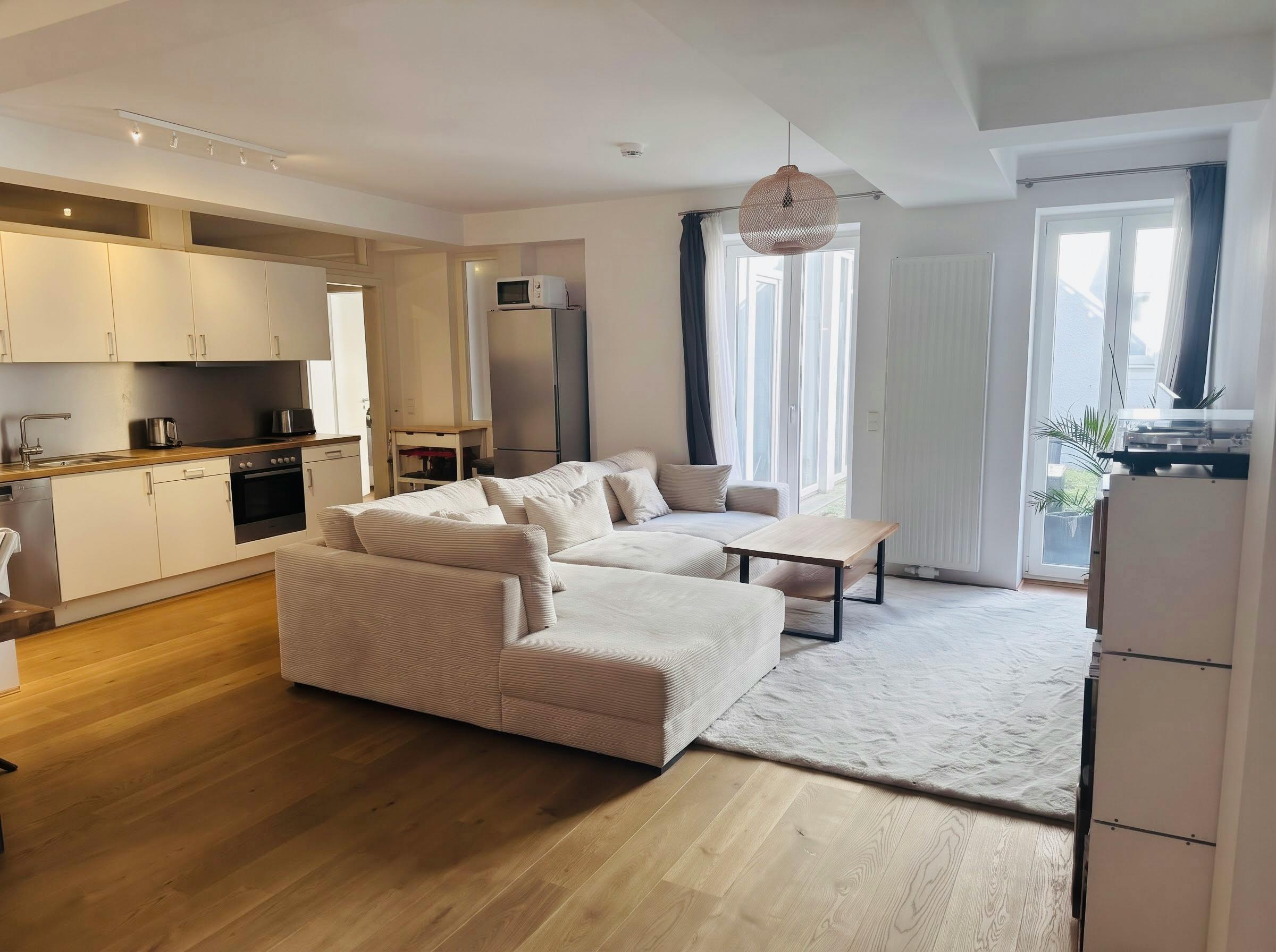 Apartamento para alugar por € 2.750 por mês em Munich, Maistraße