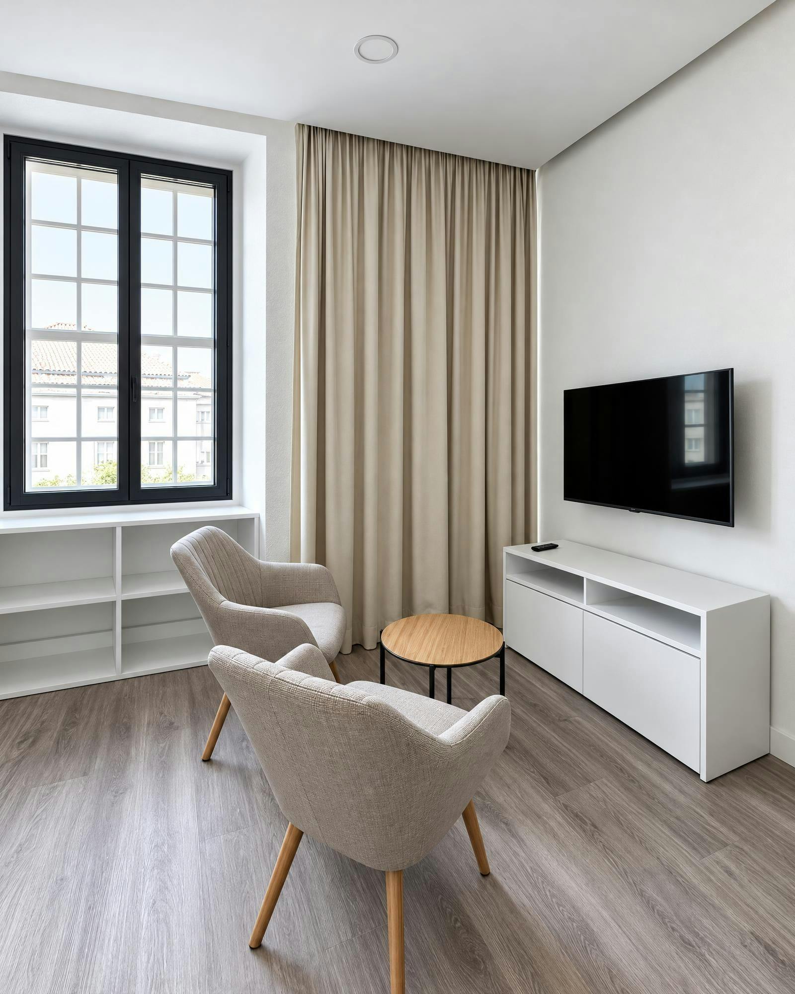 Studio à louer pour 943 €/mois à Porto, Rua Das Oliveiras