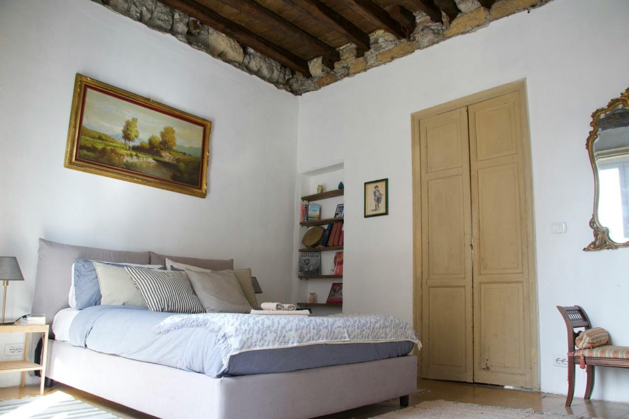Appartement te huur voor € 550 per maand in Palermo, Via Ammiraglio Antiocheno