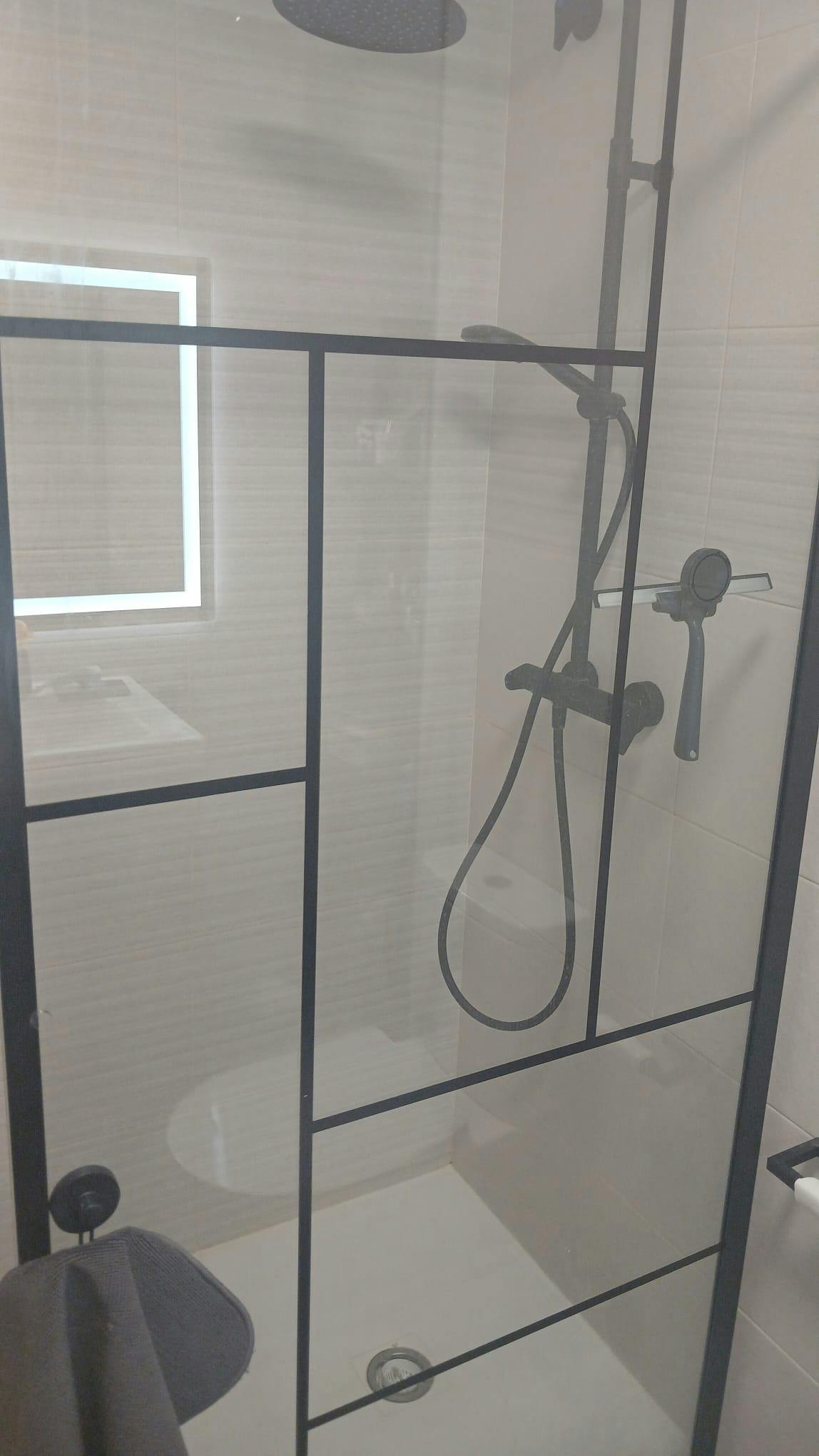 Chambre privée à louer pour 800 €/mois à Valencia, Avinguda de la Mallada