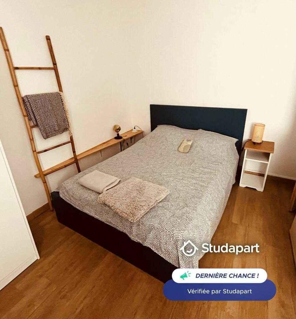House for rent on Rue des Moulins, Marseille
