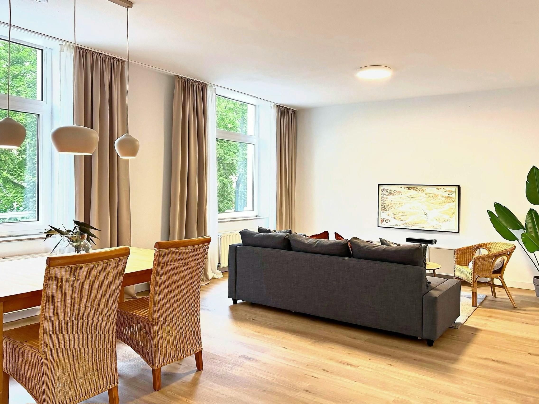 Lägenhet att hyra för 2 450 € i månaden i Düsseldorf, Spichernstraße