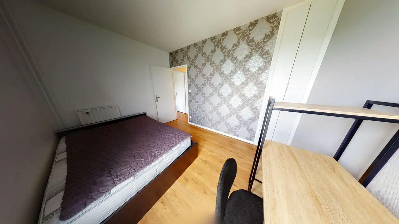 私人房间 正在以 €315 的月租出租，其位于 Dijon, Rue du Morvan