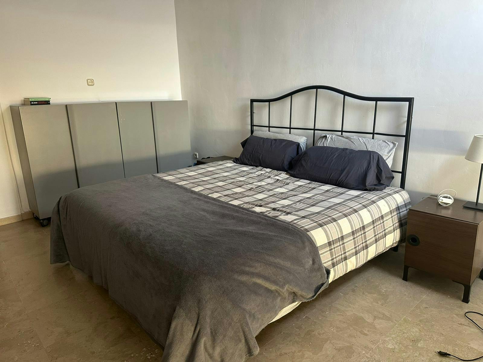Privat rum att hyra för 480 € i månaden i Granada, Callejón de Lebrija