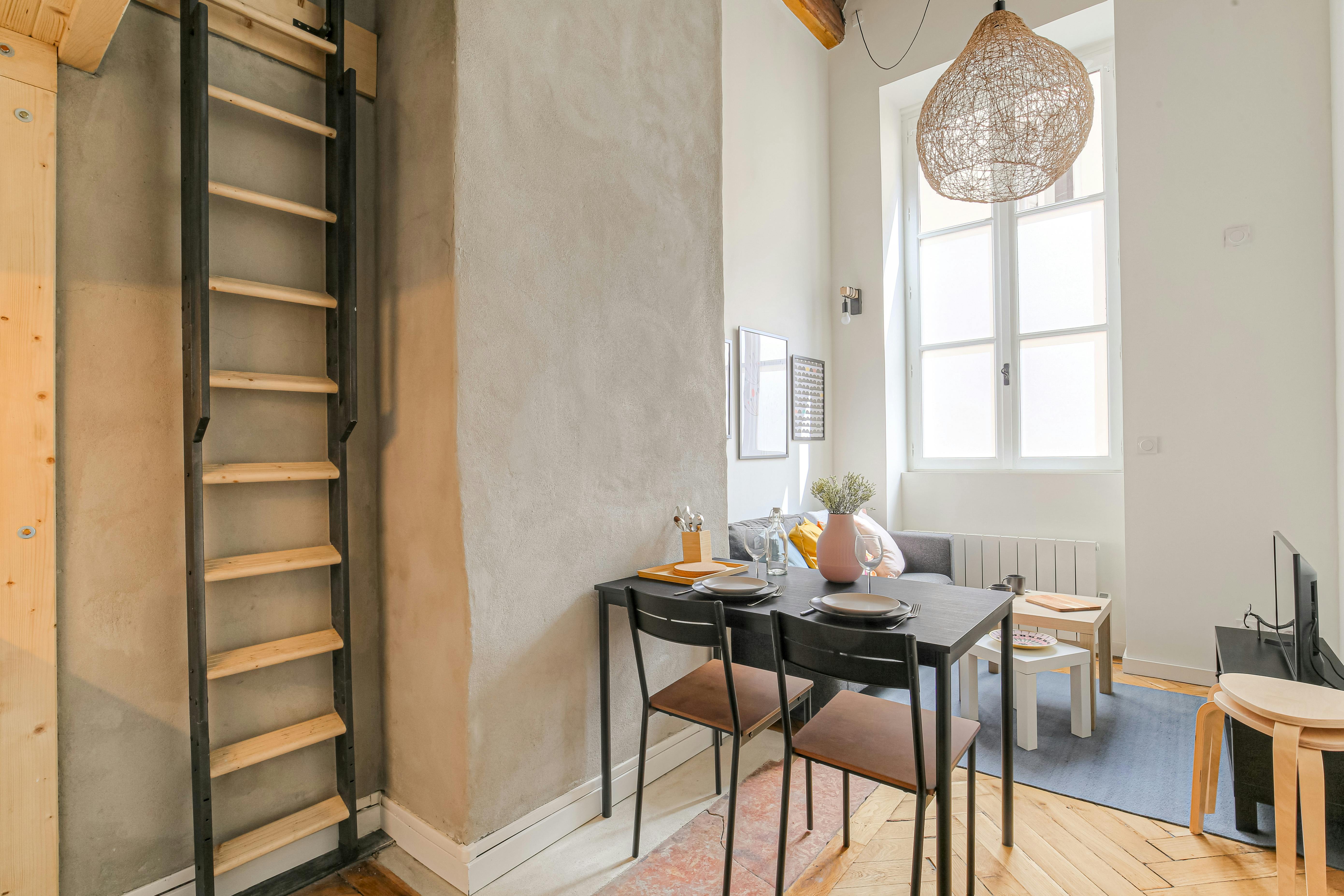 Apartment for rent on Rue Royale, Lyon