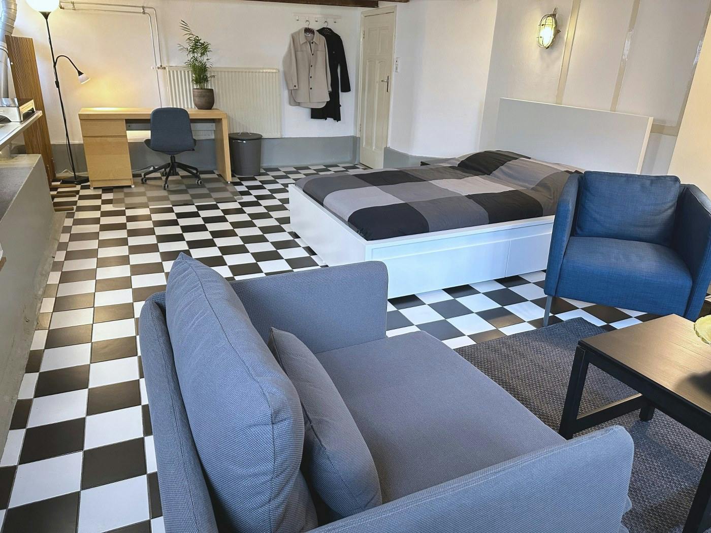 preview gallery tile